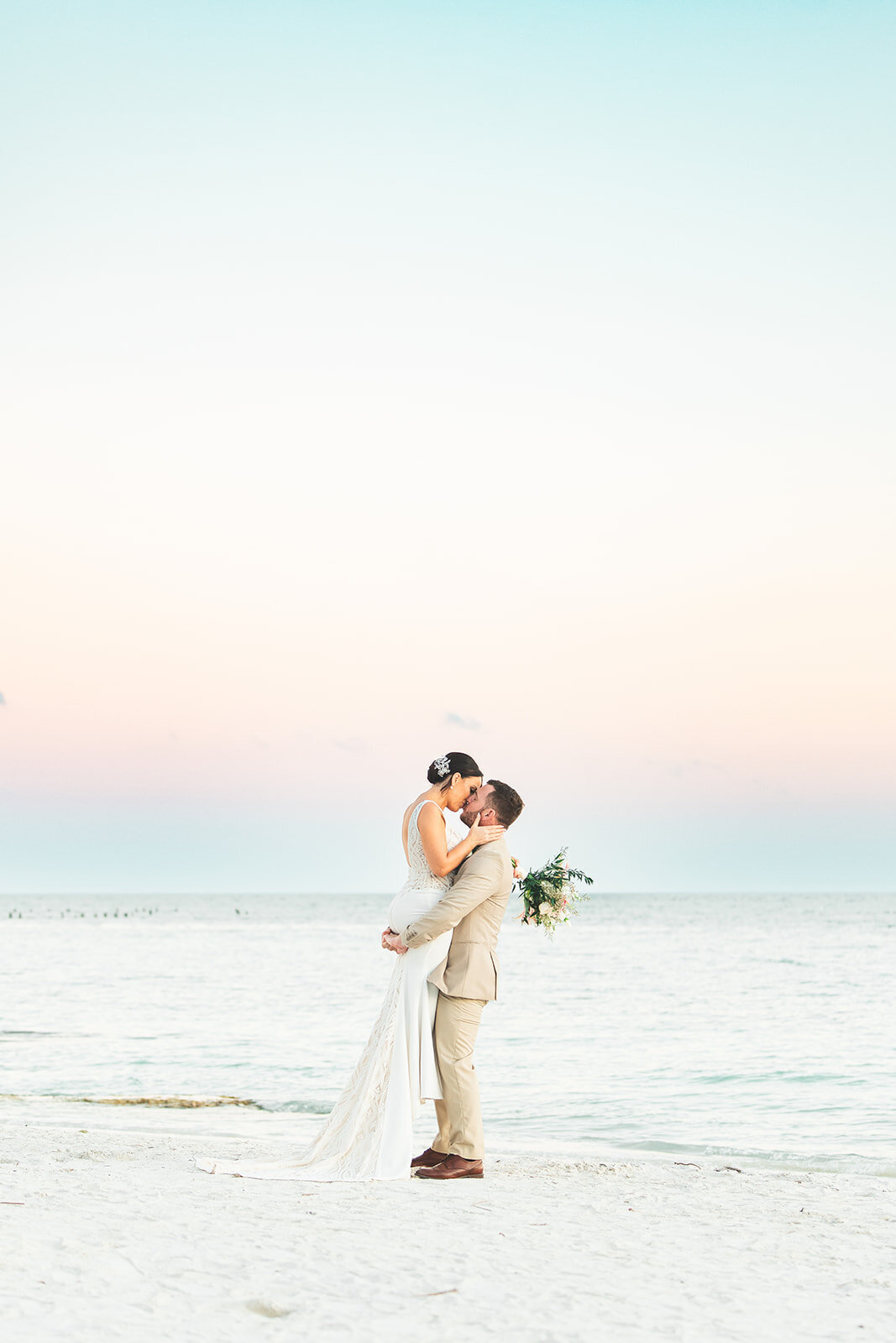 newlyweds, happy couple, beach photography