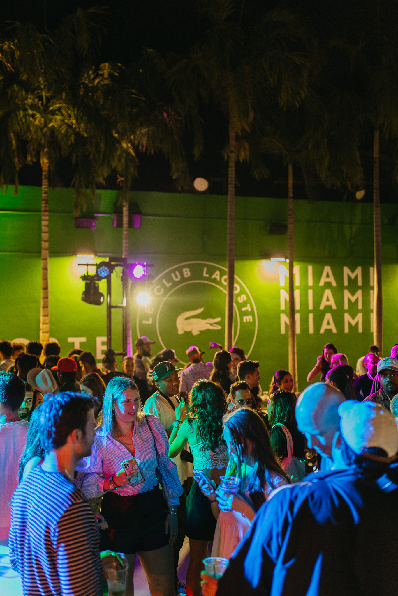 LACOSTE MIAMI - LACOSTE UKNOWN - by @williamk @laclefprod-149