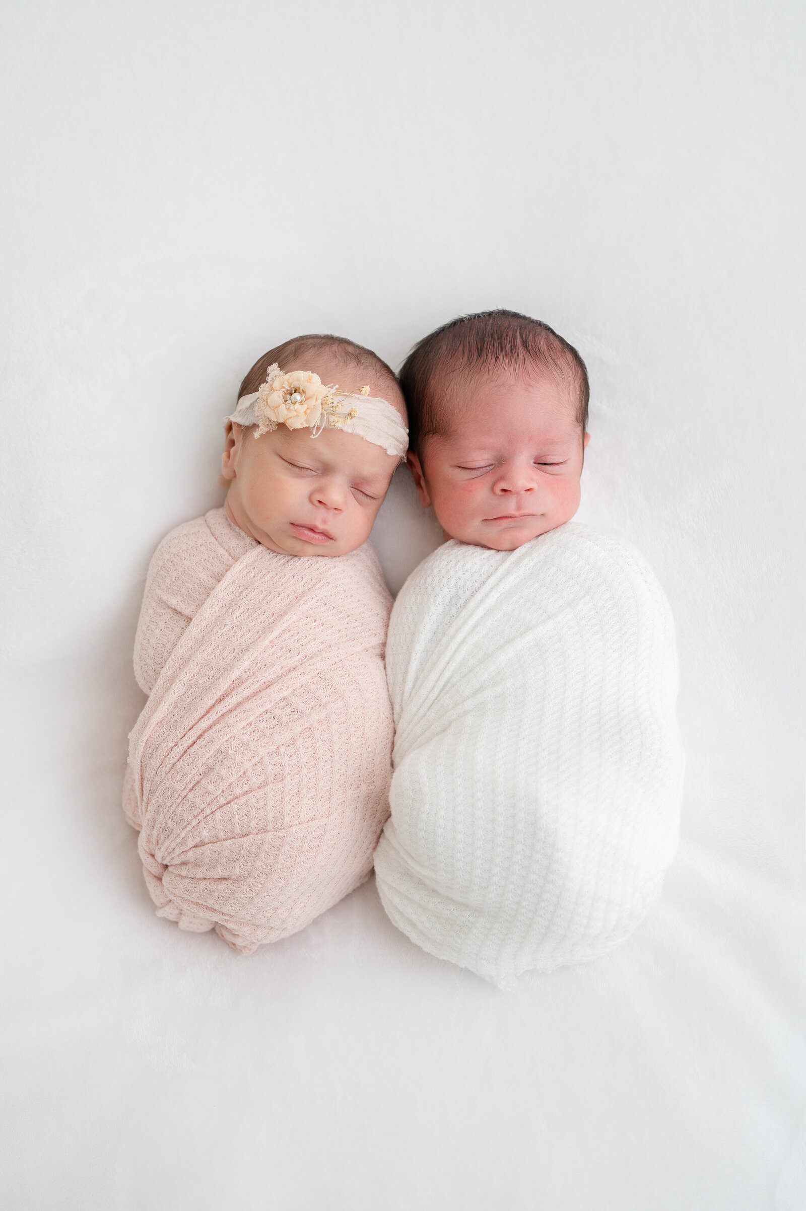 Twins Newborn Session - Johanna Alexandra Photography_002