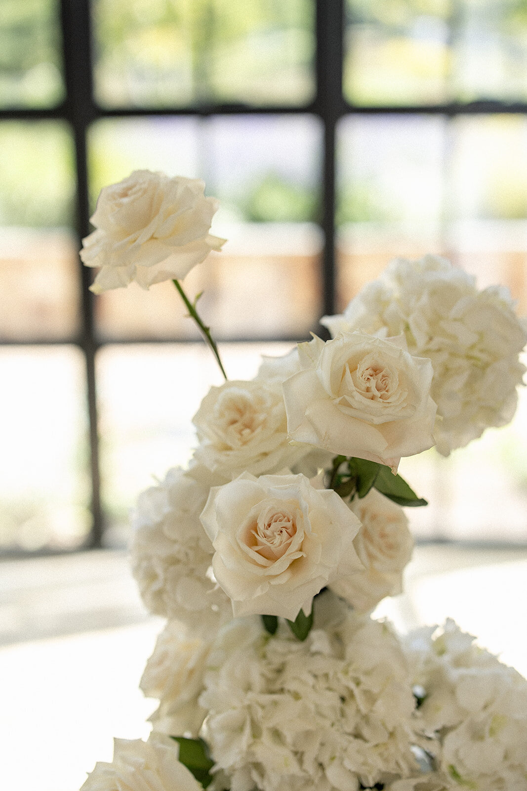 LIMEKILN Sussex wedding florist (5)