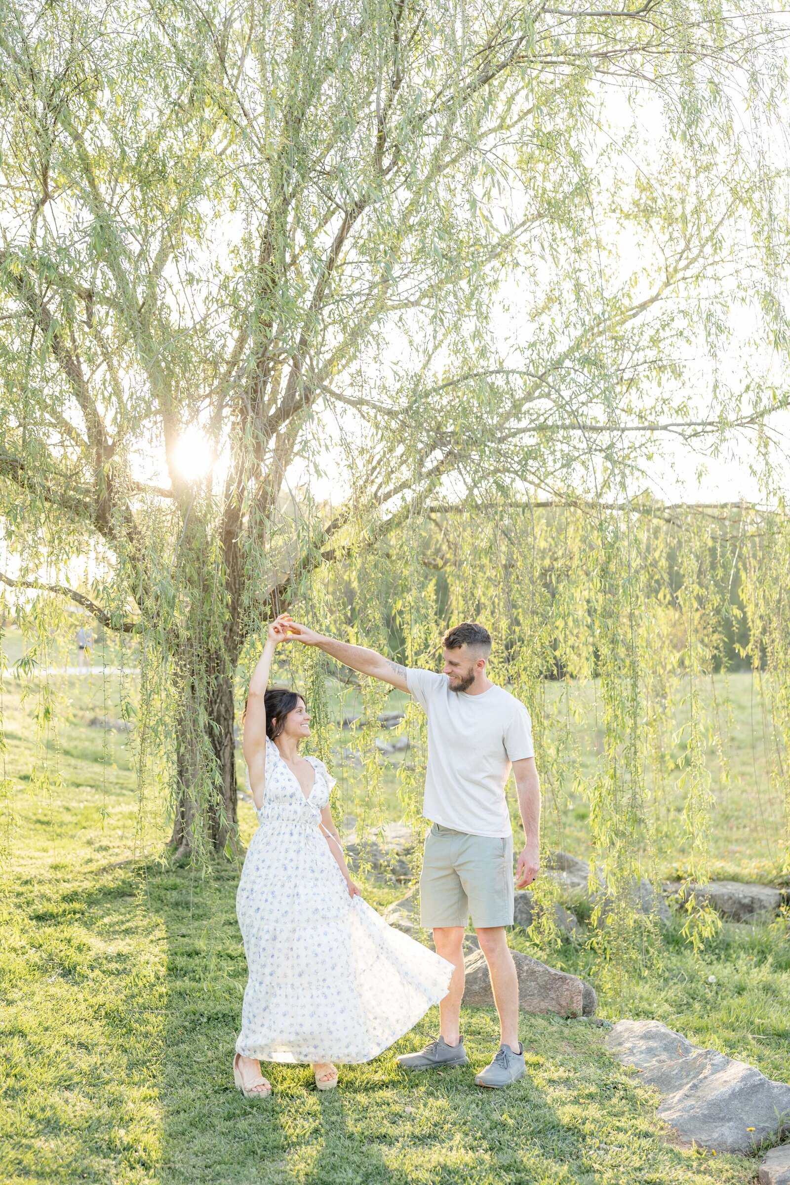 Raliegh-NC-spring-Mini-Session-Magnolia-and-Grace-Photography-Co-HeatherS# (1)-25