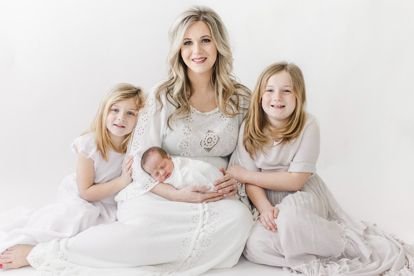 bentonville-family-of-five-newborn-photos-24