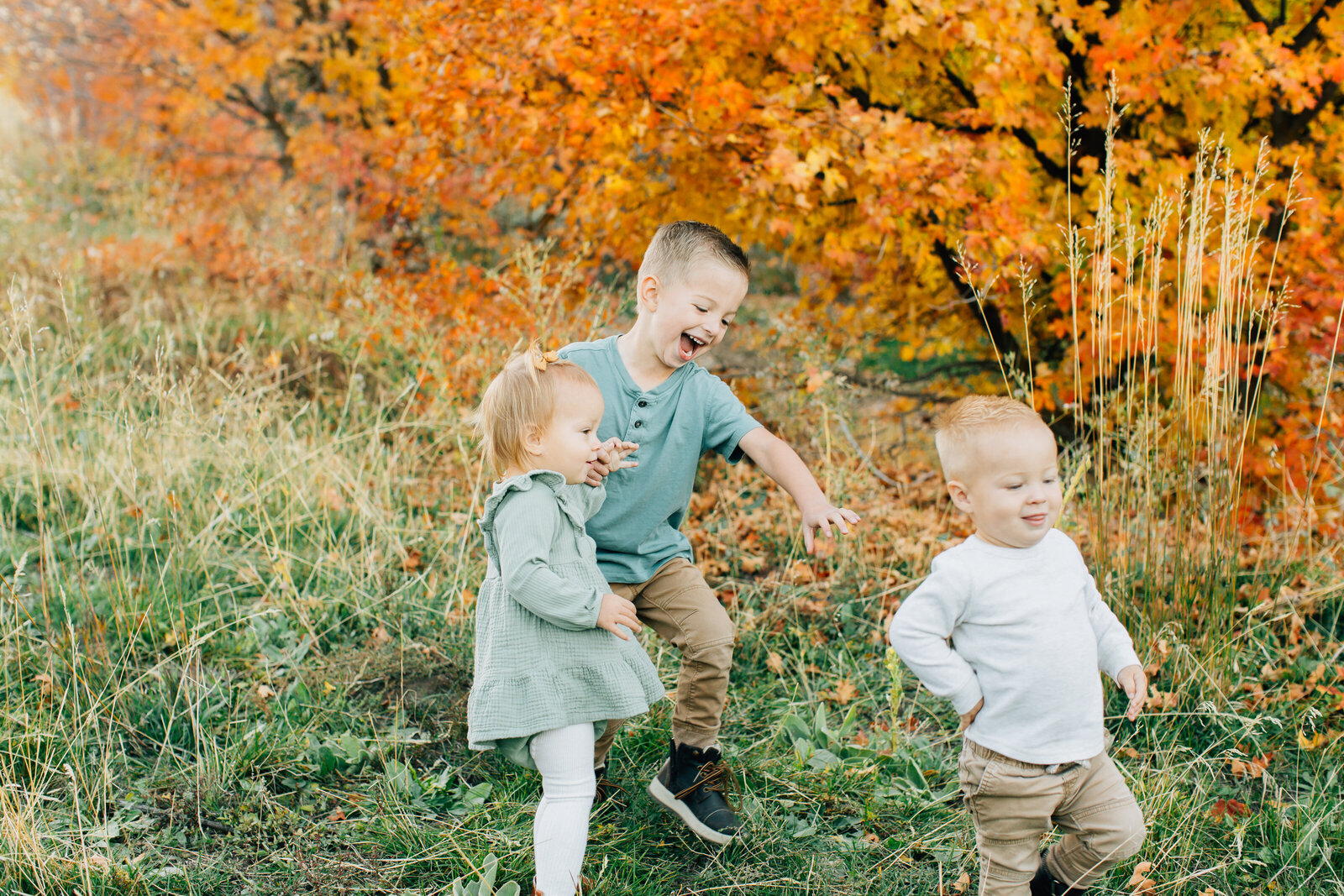 Families-LoganUT_TianaSimpsonPhotography-045