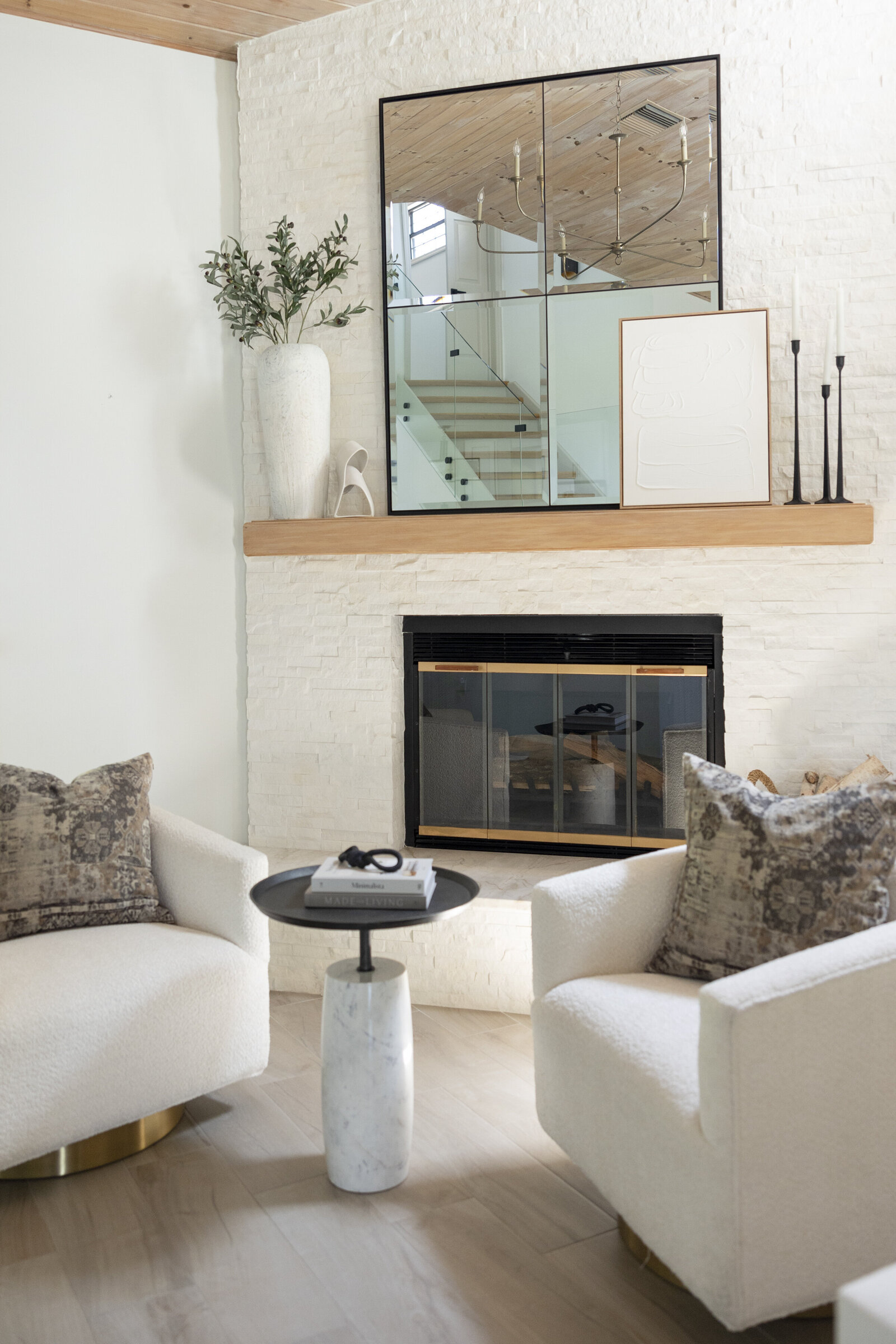 Coleen Drive | Collins & Co. Orlando Interior Designer  |  © Image by The Brand Boss Lady 1049