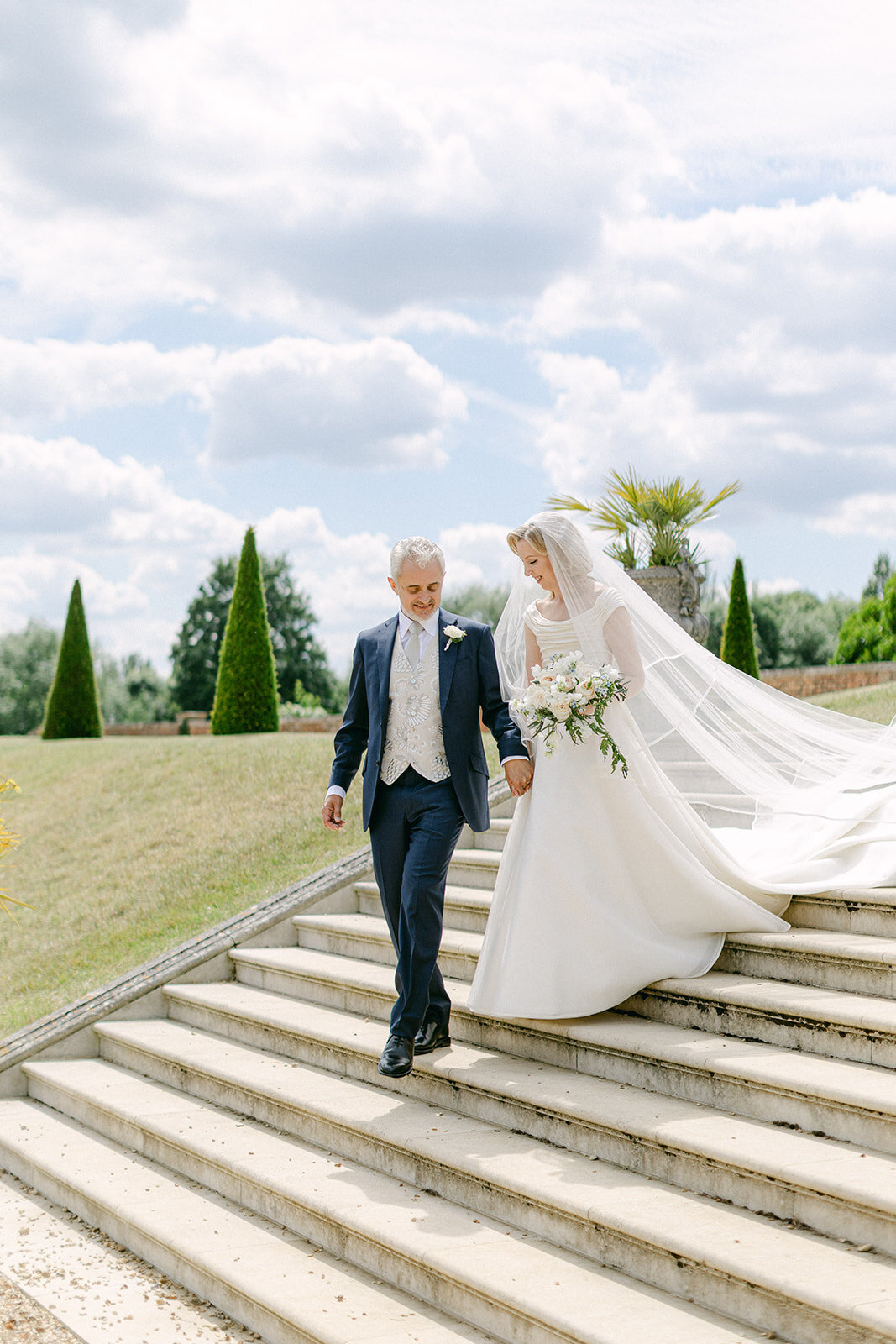 leanne-james-wedding-couple-portraits-philippa-sian-photography-15