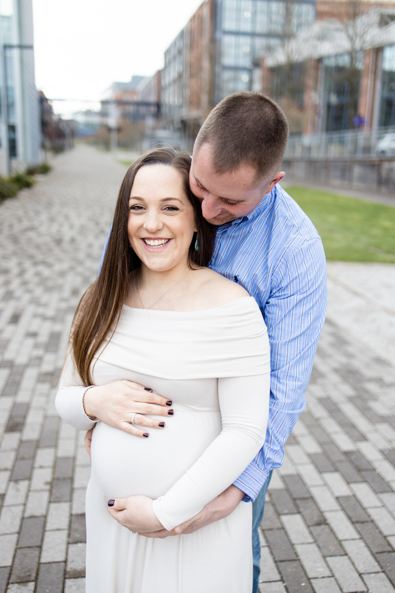 Tacoma-Pregnancy-Photos-Downtown-UW-3