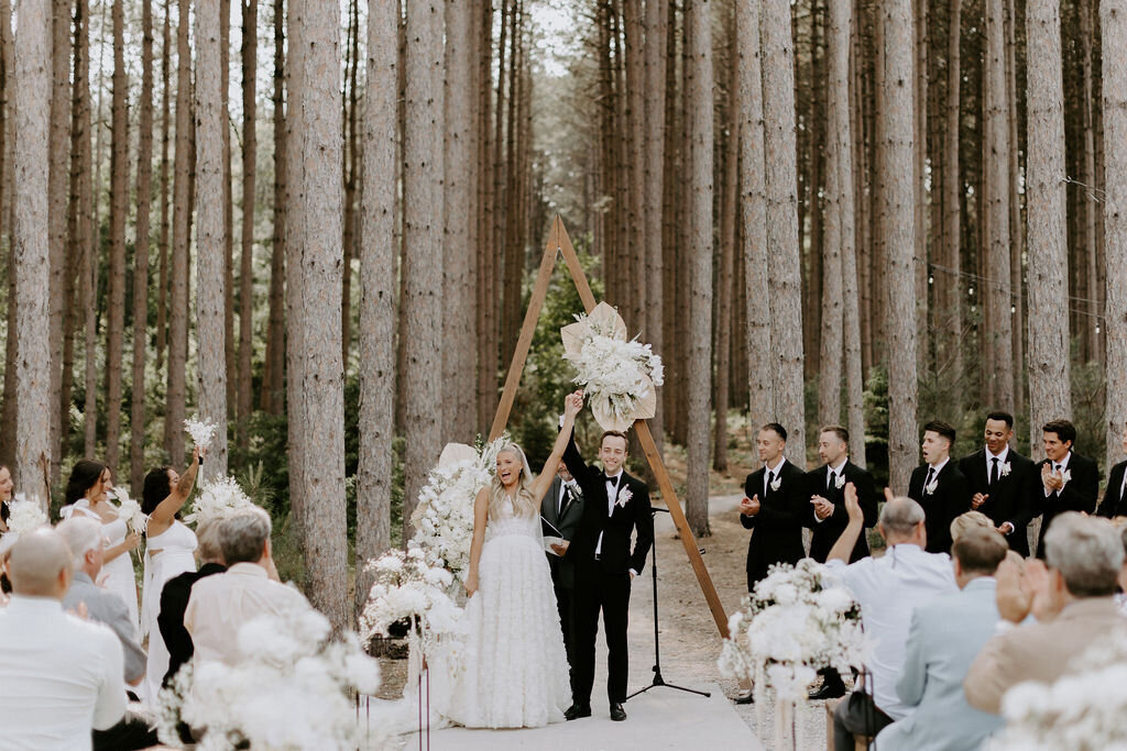 bride-groom-celebrate-ceremony-pinewood-events