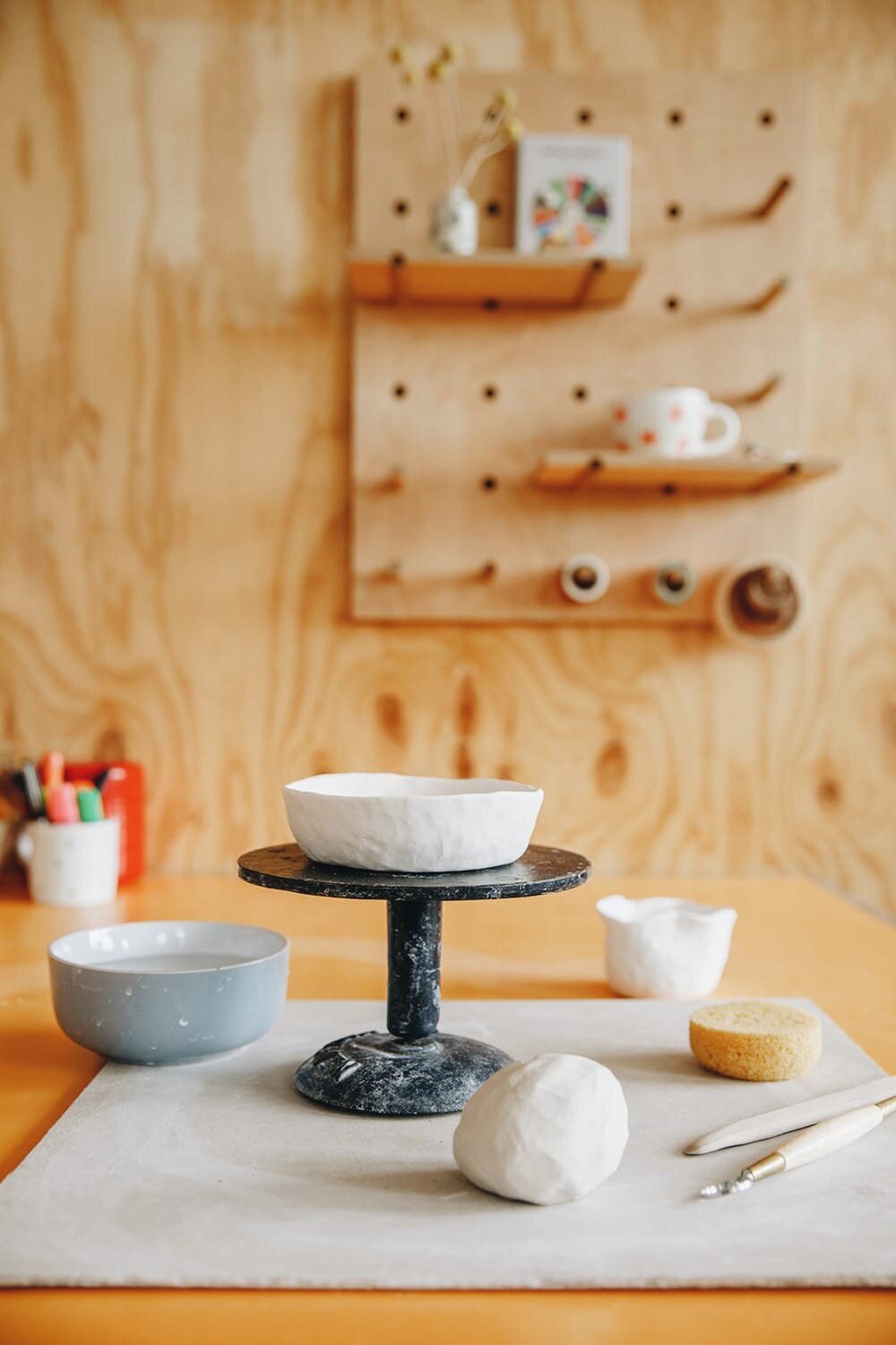 HOT_DESK_HANDBUILDING-VSCO copy