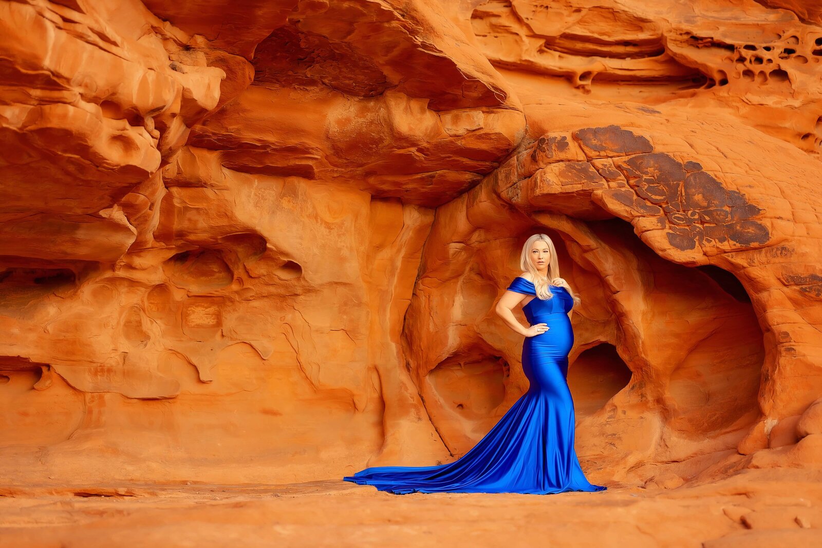 Valley Of Fire Maternity Session Sunrise