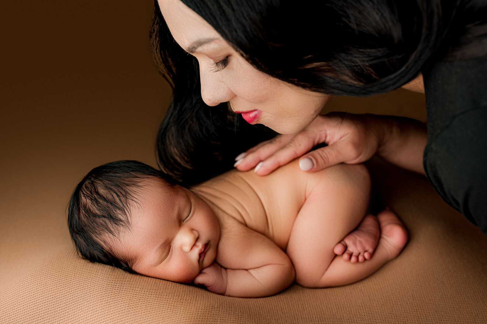 Sahas-NicSoStudio-Newborn-charlotte(1of3)
