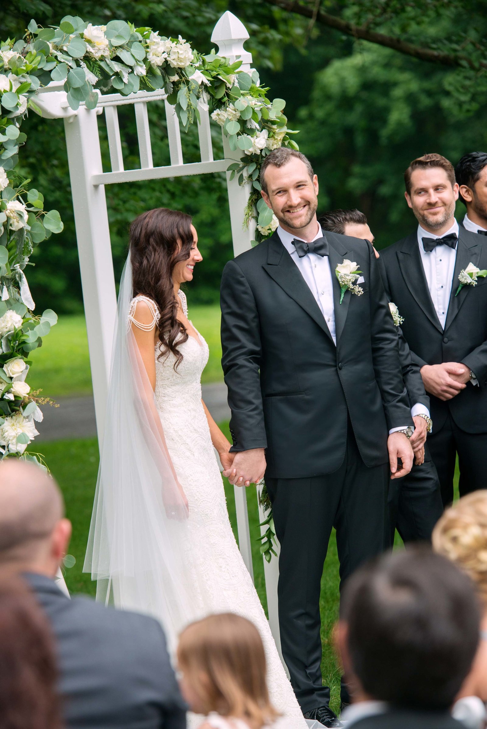 Coindre Hall out door wedding ceremony