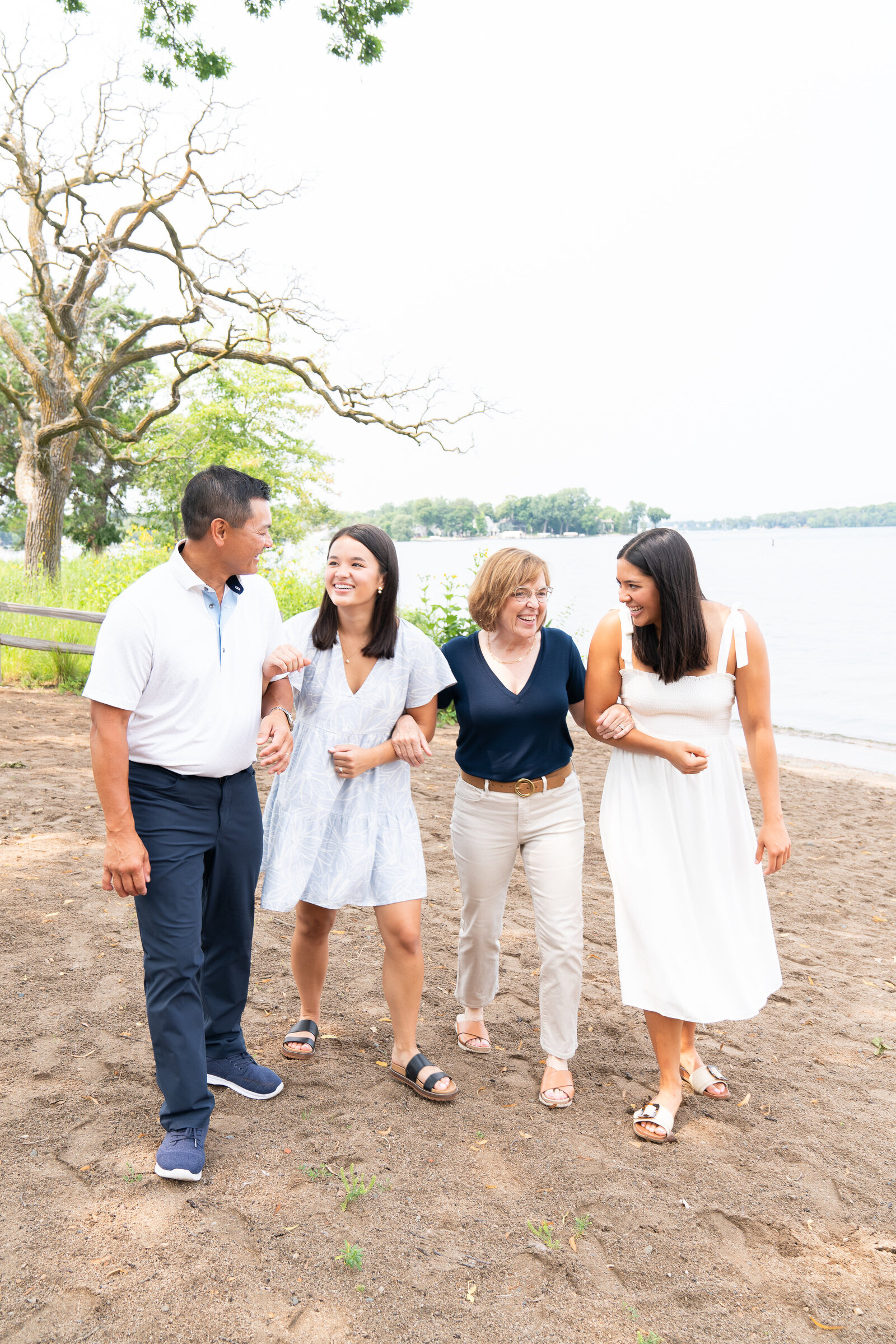 Family photos at the beach