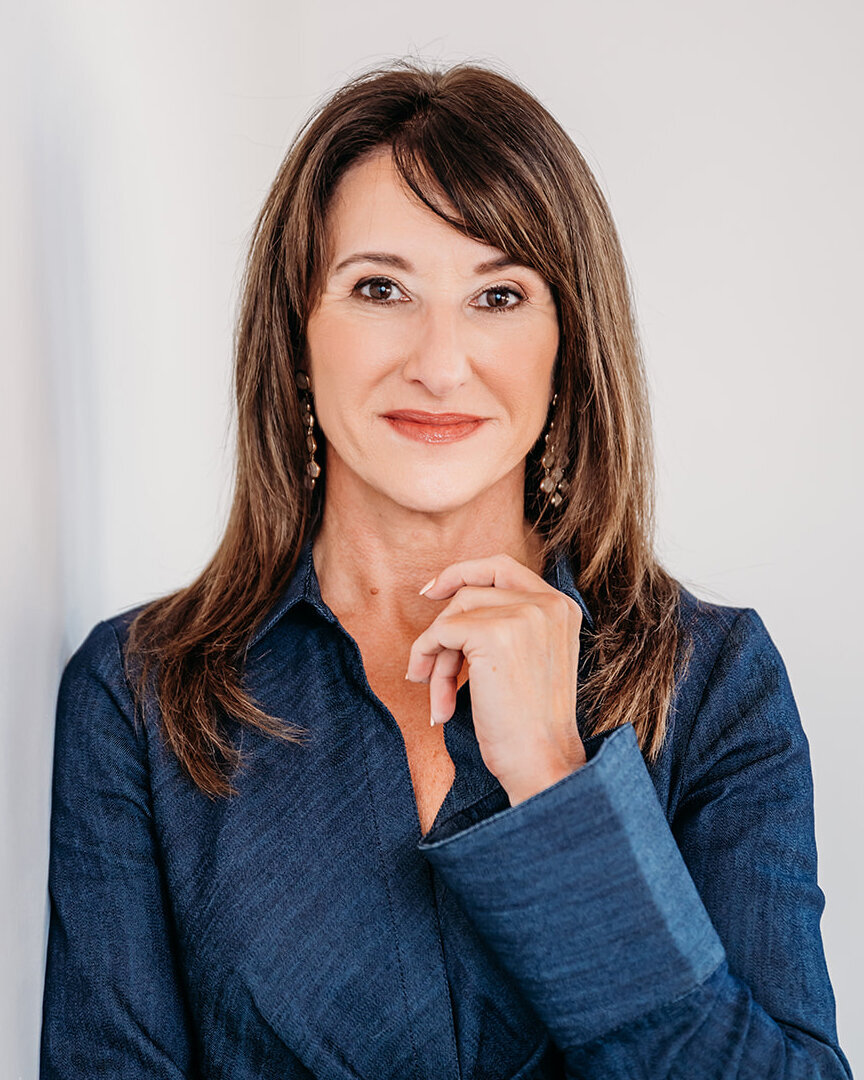 Jenny Sessoms Photos Headshot Woman