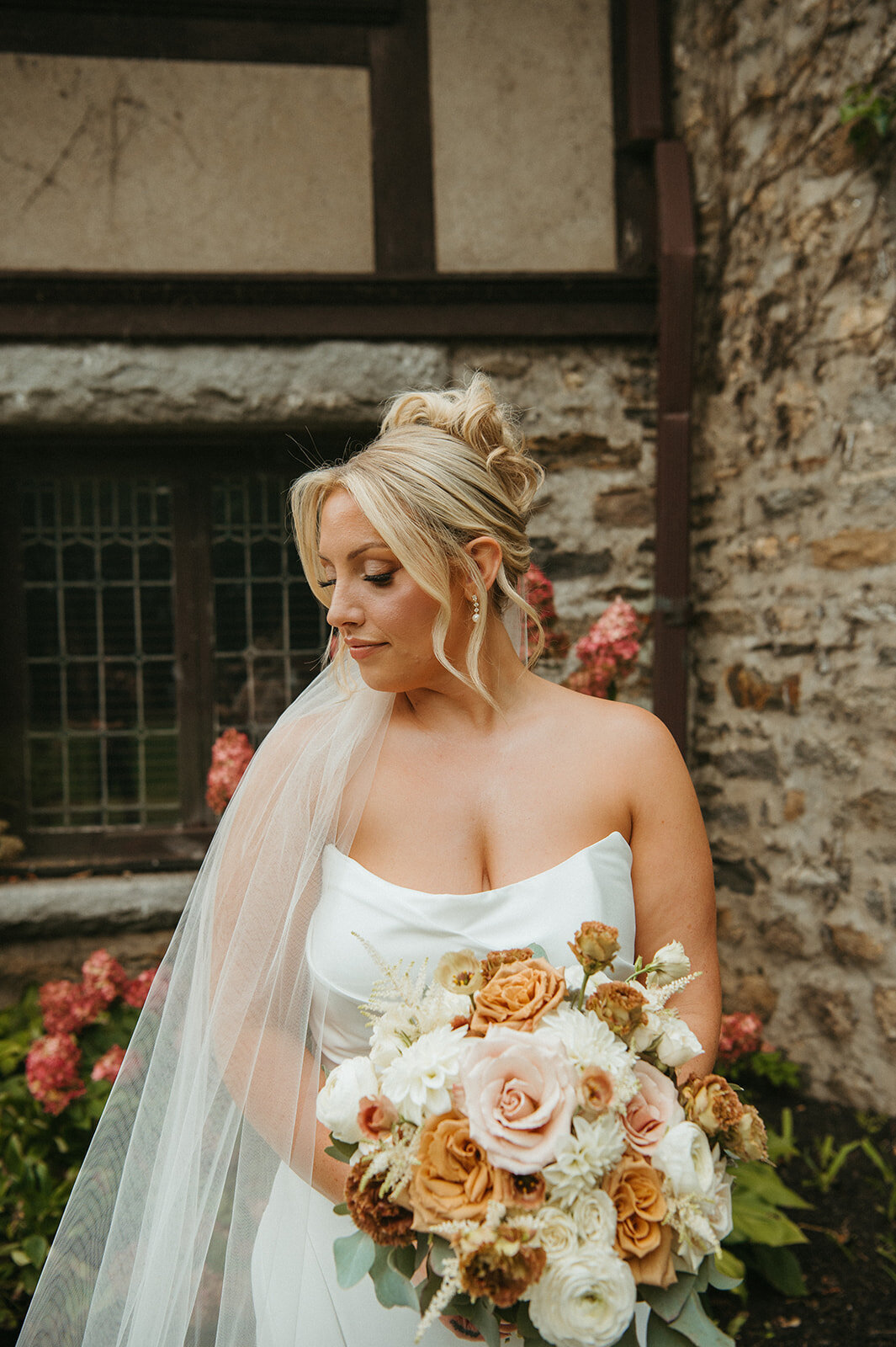 amberworks-floral-design-st-clements-castle-portland-ct-8