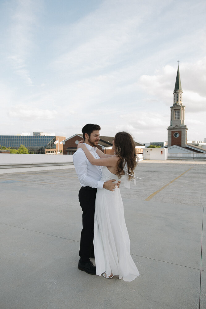 OppedalV_LeeAnnaandThomas_Engagement_SocialSize5