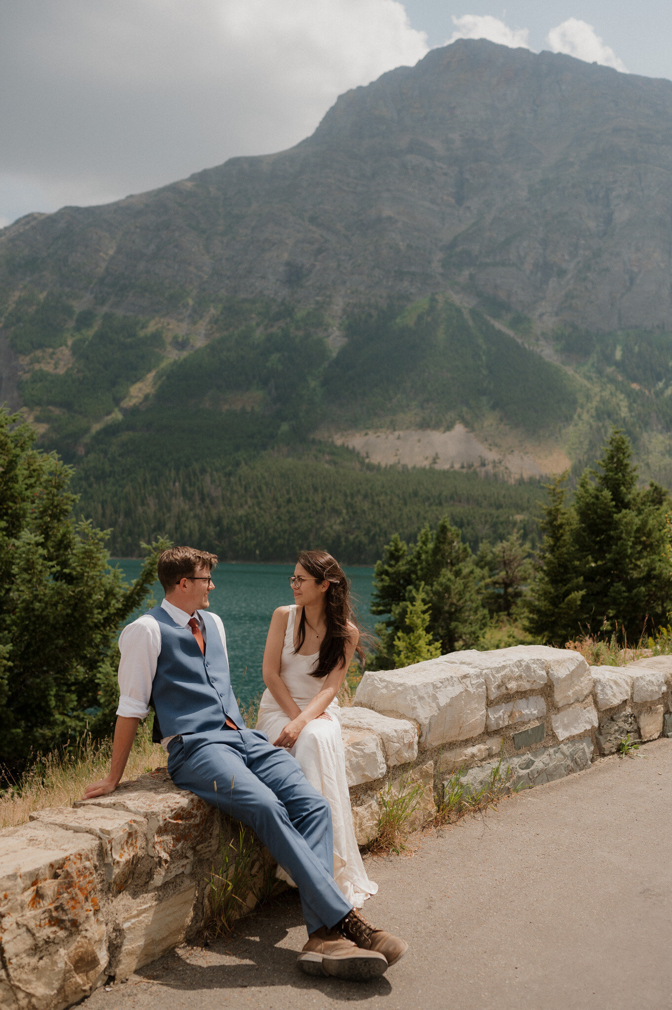 glacier elopement photographer