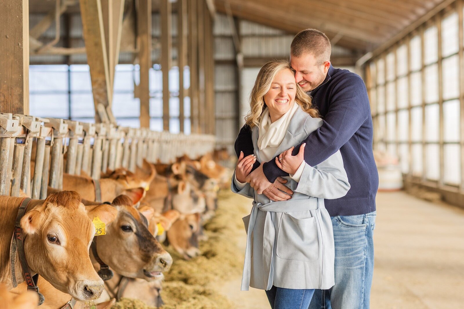 king-ohio-cow-barn-engagement-2