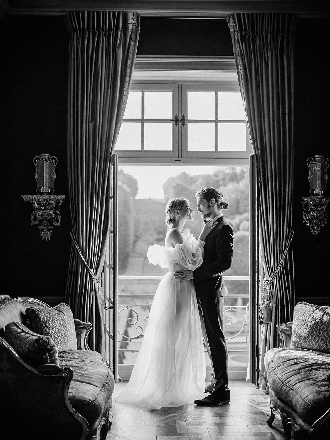 France-chateau-de-Vilette-wedding-Paris-France-bride-and-groom-Julia-Kaptelova-Photography-203