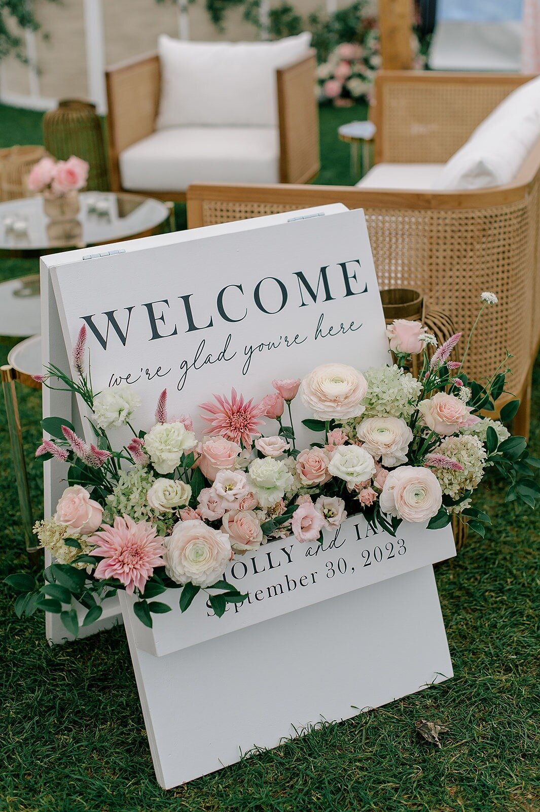leila-james-events-newport-rhode-island-luxury-wedding-planner-castle-hill-wedding-coastal-wedding-photographer-stephanie-veglianteDetails-38 copy
