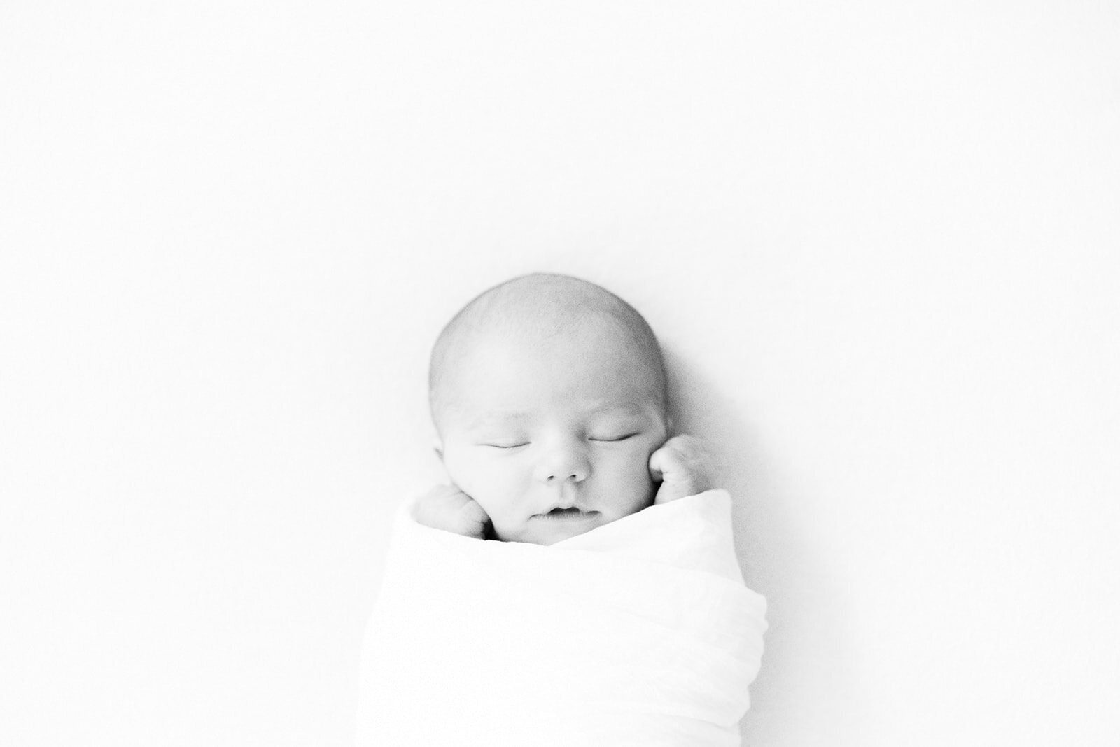Minneapolis-Newborn-Photographer-Lauren-Page-19