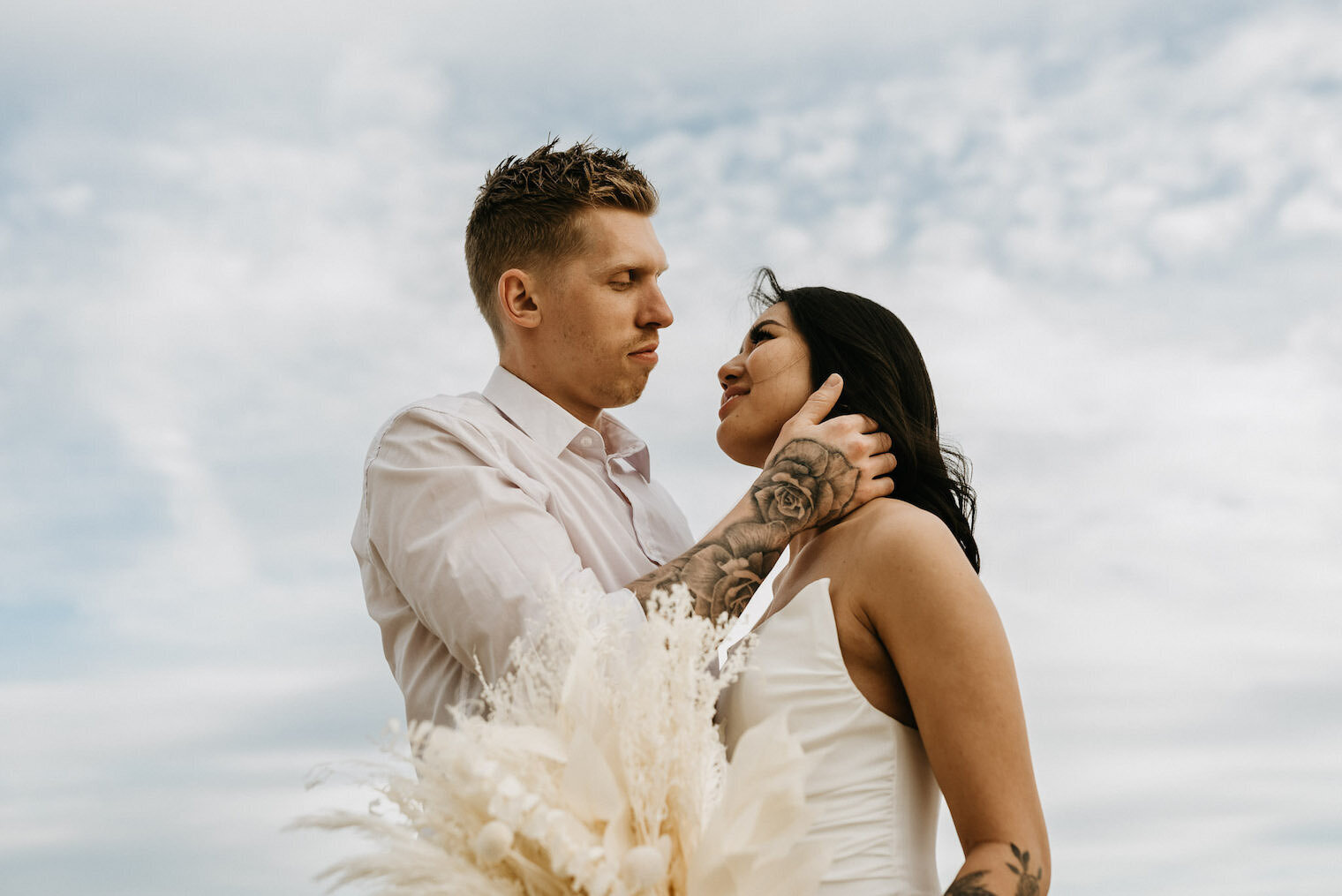 modern-edgy-ivory-north-co-summer-elopement7