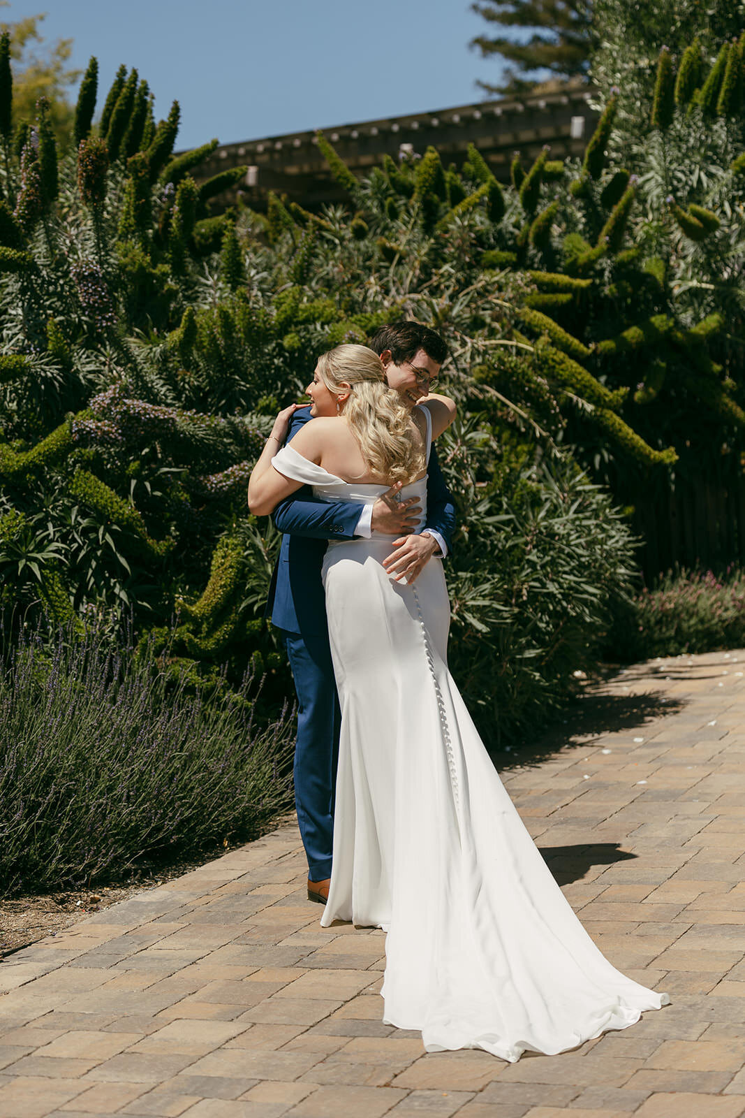 Colorful Bernardus Spring Wedding19