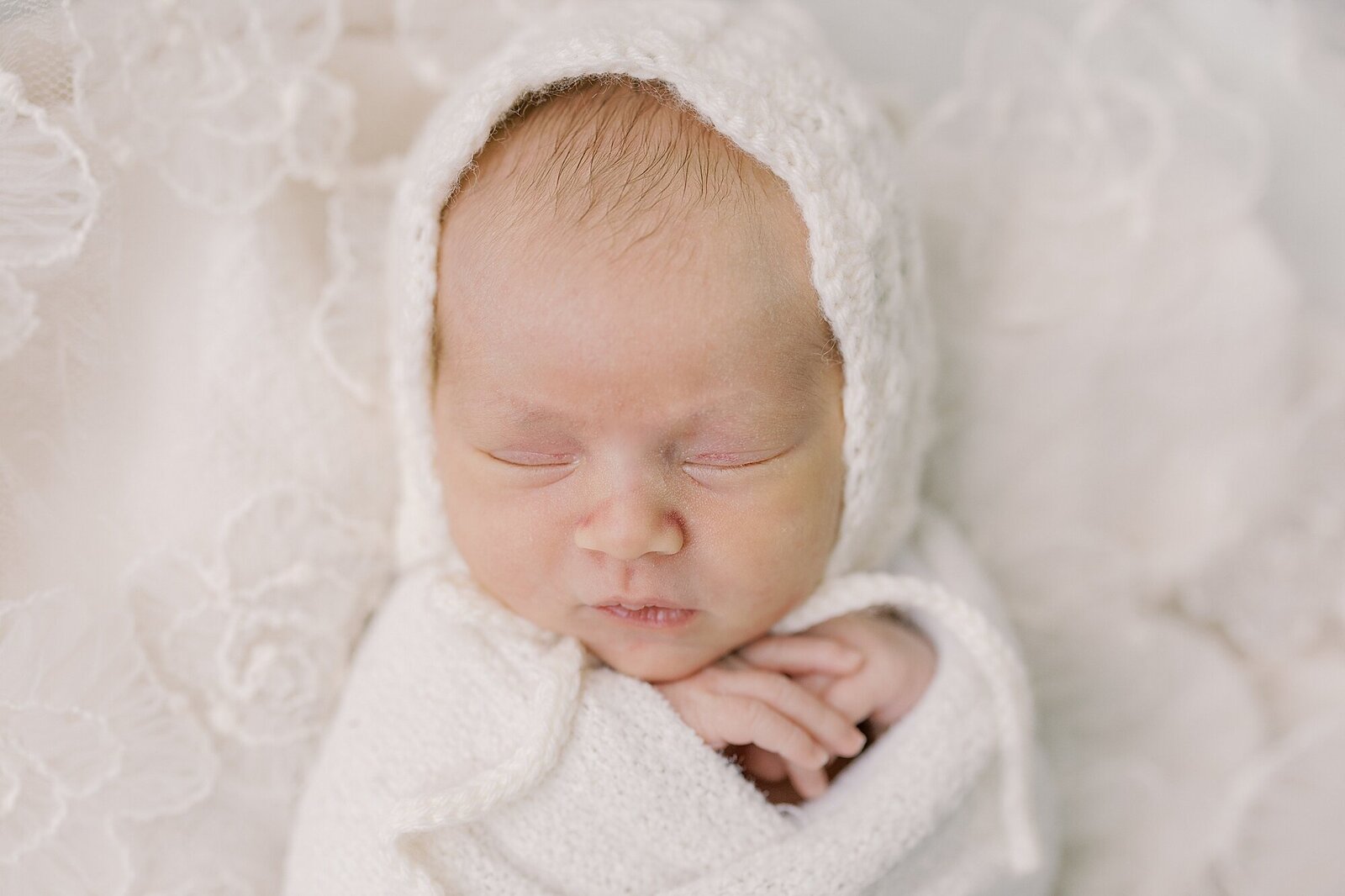 Studio-Newborn-Photographer-Near-Me-SamanthaJayPhoto_0023