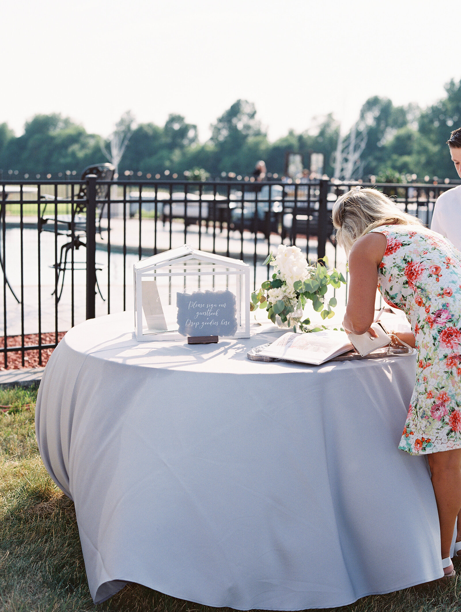 Sharin Shank Photography Fine Art Wedding Engagement Photographer Indiana Destination Light Airy Clasic Timeless Joyful Elopements Elopement Weddings SSP6