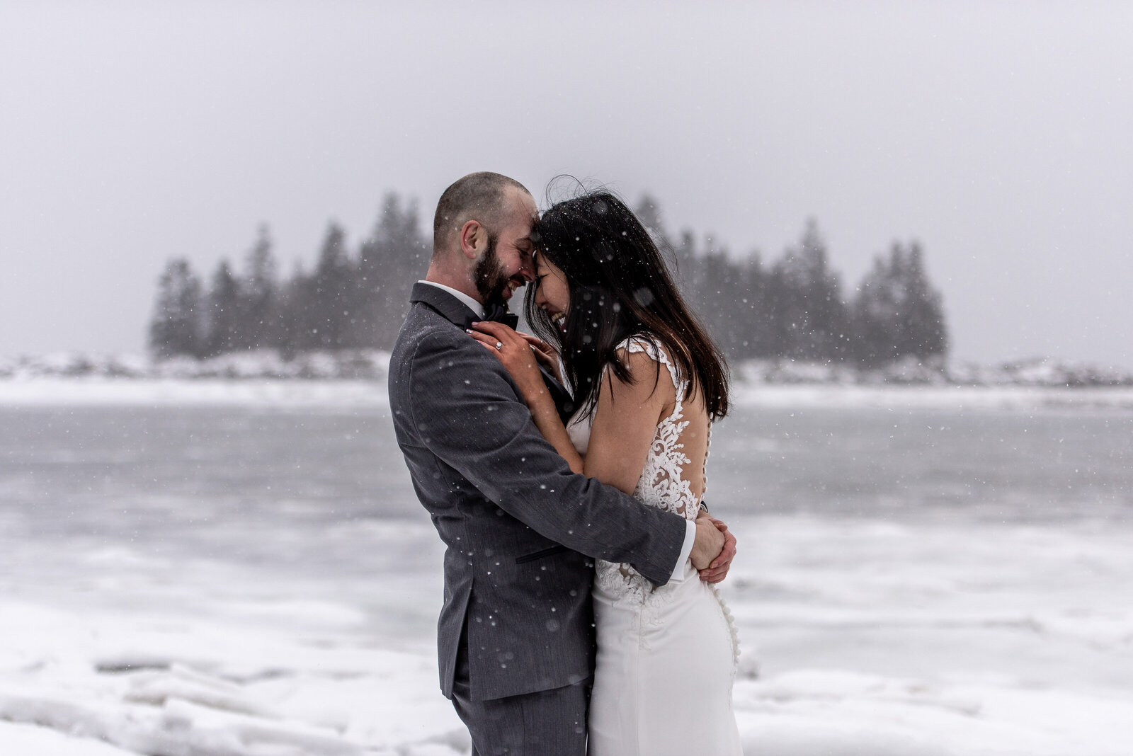 love-is-nord-photographe-mariage-intime-hiver-elopement-winter-wedding-bic-0007