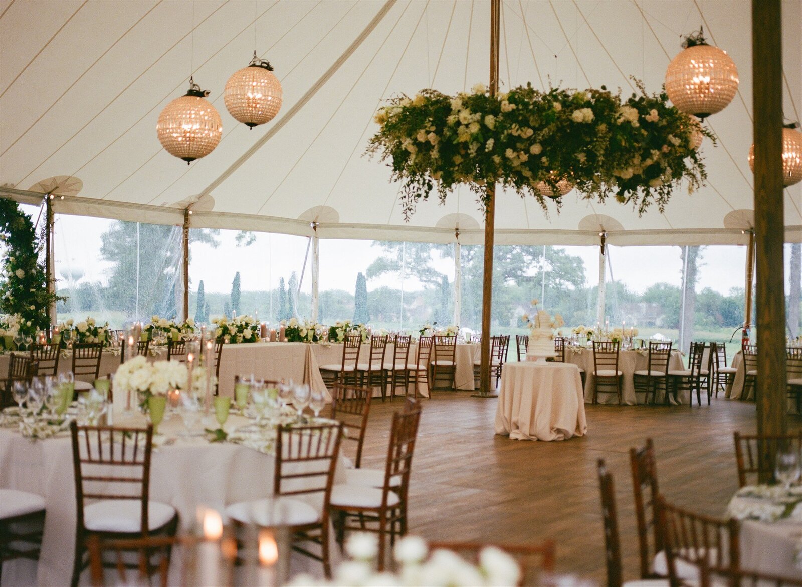 destination-tent-wedding-hanna-walkowaik-photography-3030