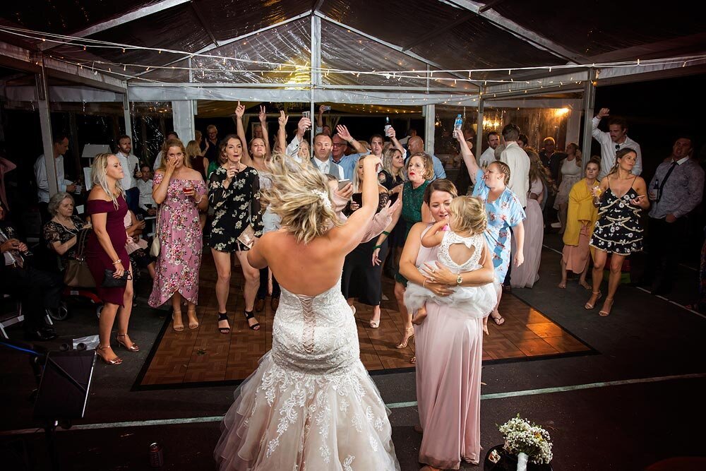 bride-singing-central-coast-weddings