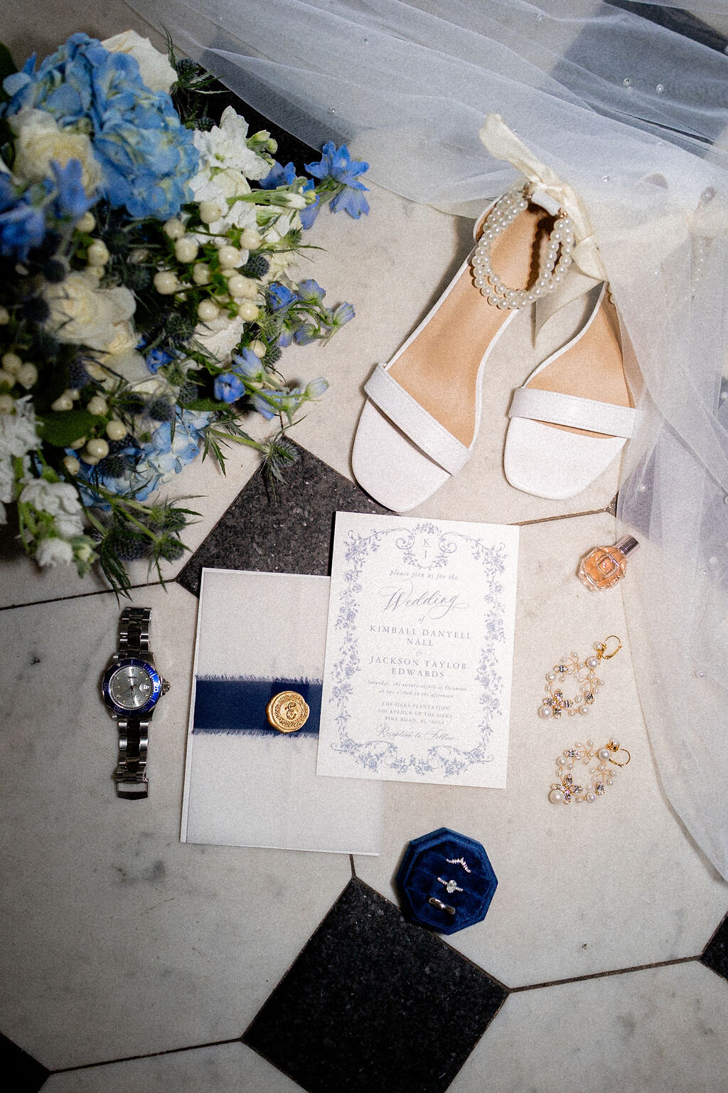 Flat lay detail shot of wedding details — Madison Abernathy Photo