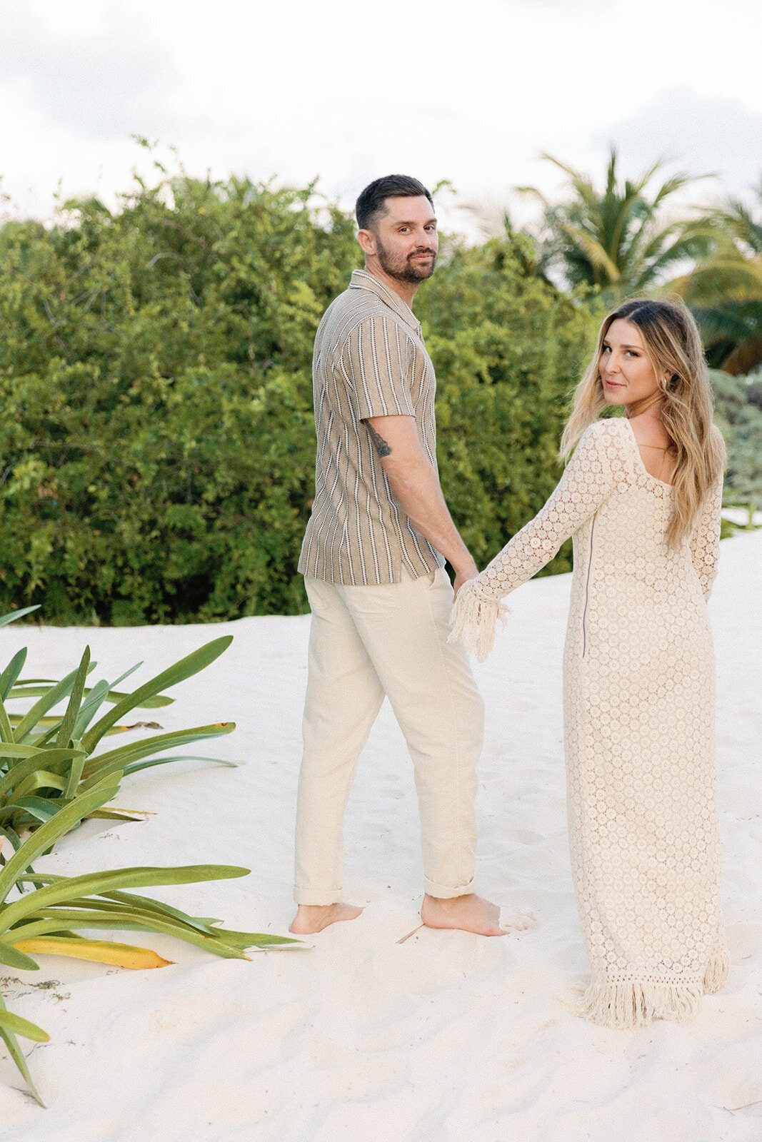 AmandaYoung.Mexico.SB00009