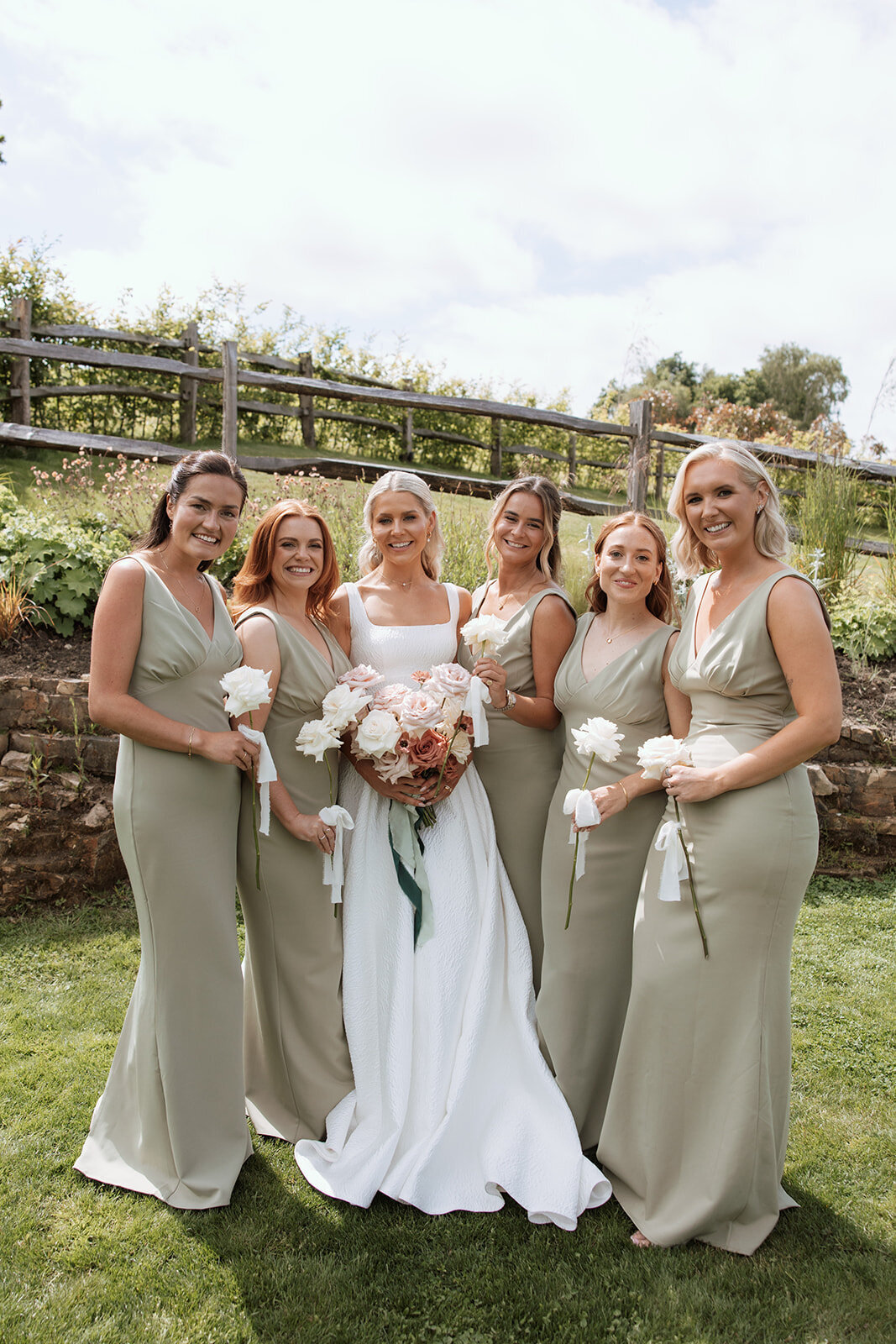 Limekiln wedding flowers (4)