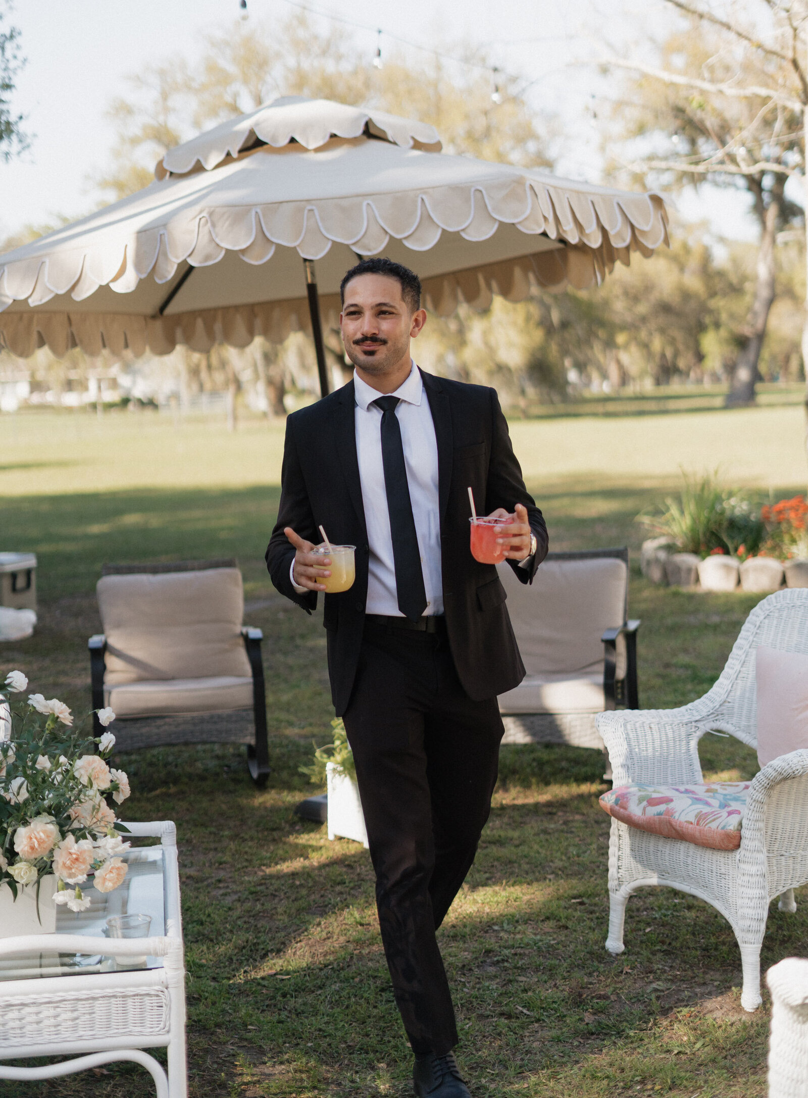 groom-drinks