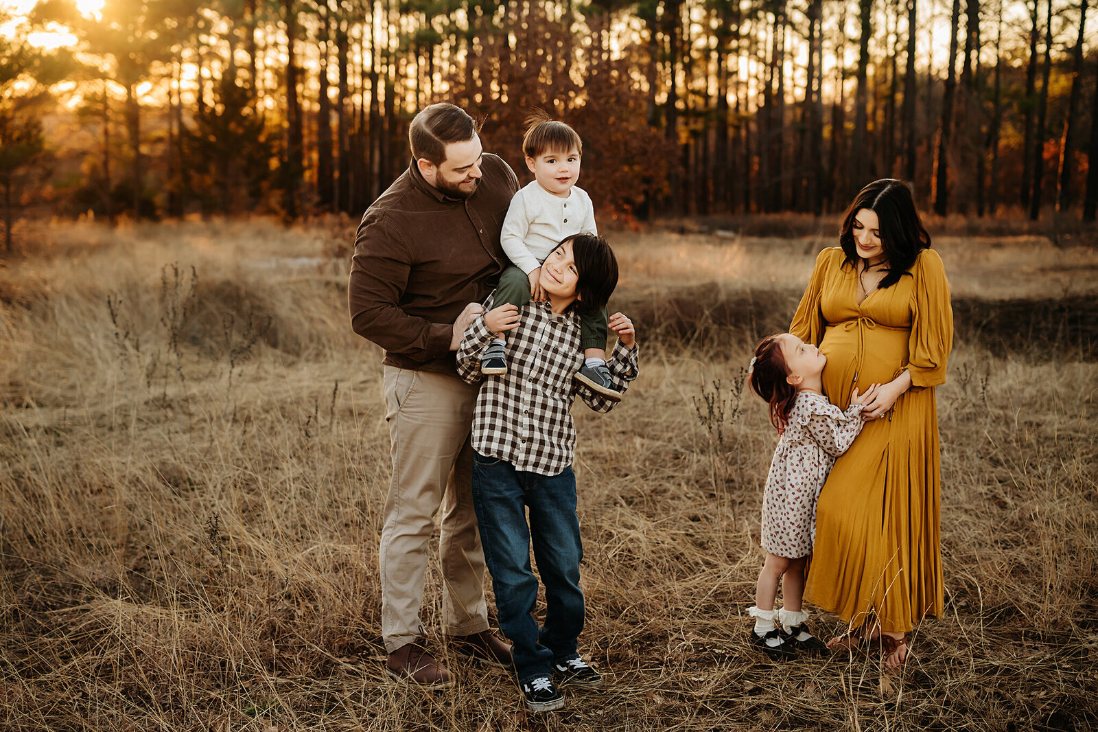 fort-worth-maternity-family-outdoor-sesssion (1)