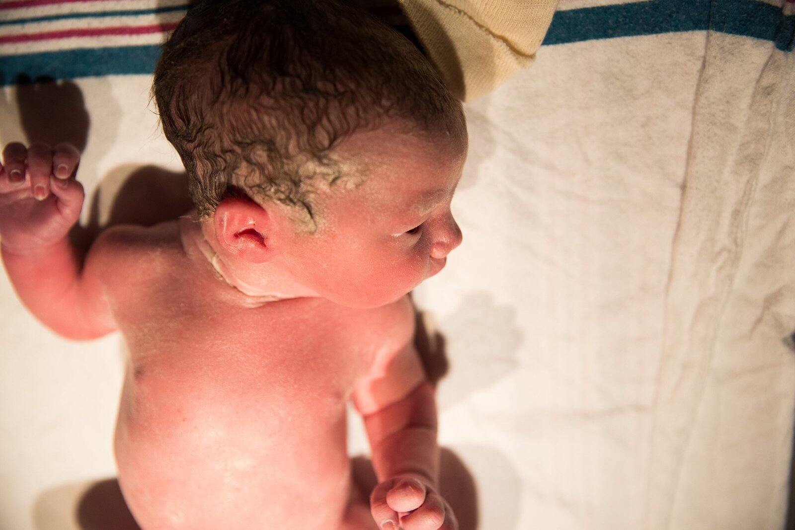 45_newborn_photos_toronto_michael_garron_hospital