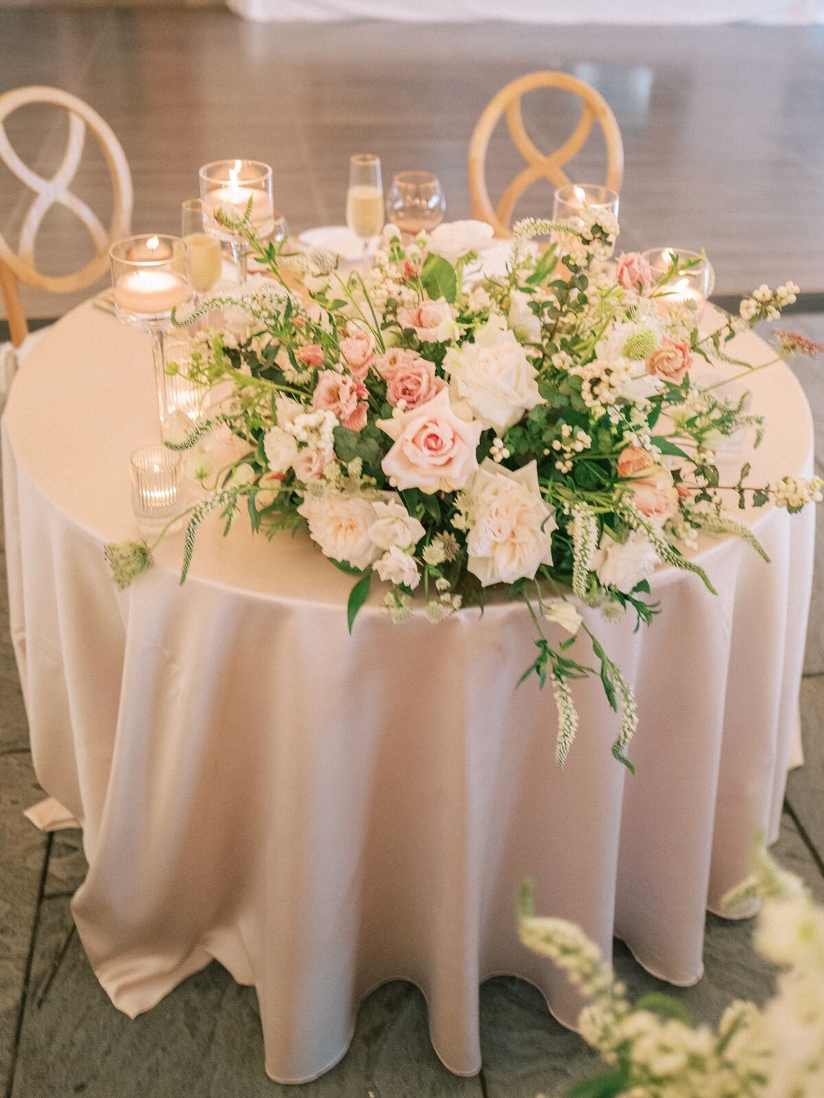 leila-james-events-newport-rhode-island-luxury-wedding-planner-castle-hill-inn-venue-jillian-knight-wedding-photographer-A.Reception105 copy