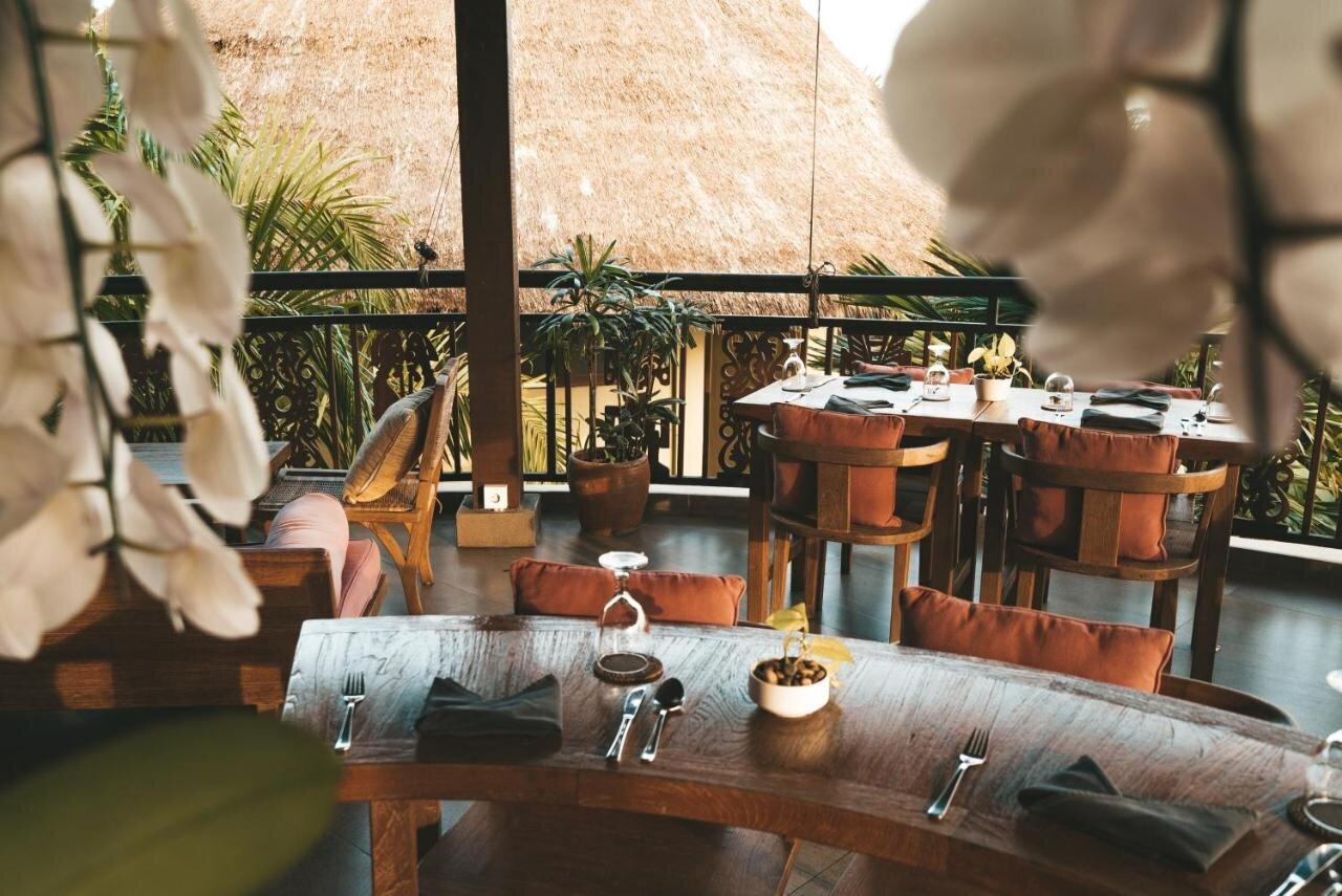 Enchanted Garden - Restaurant