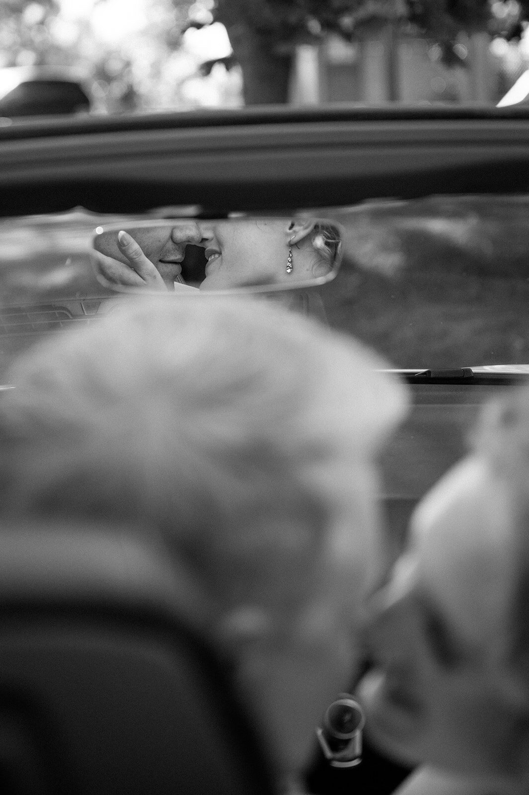 car-wedding-photoshoot