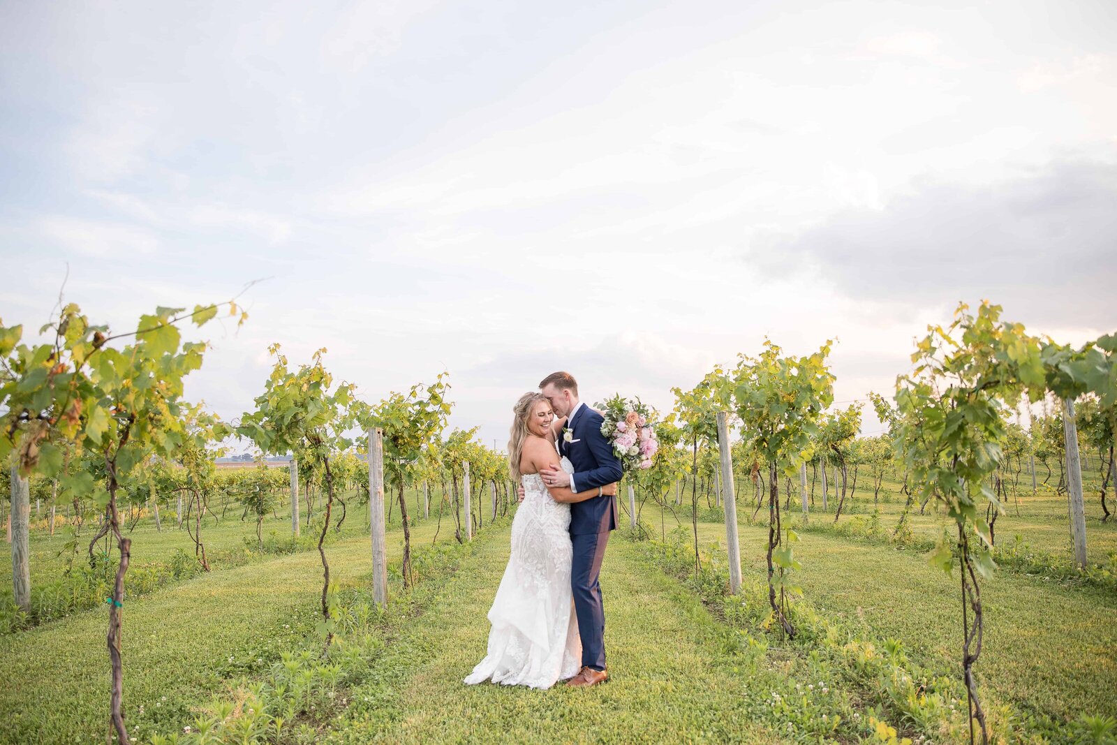 Luxury-Wedding-at-Providence-Vineyard-in-Hebron-Illinois-143