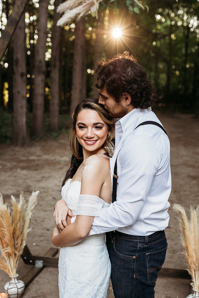 OAKLAND_AND_MACOMB_COUNTY_MICHIGAN_WEDDING_PHOTOGRAPHER|Courtney_Lushaj_Photography_10