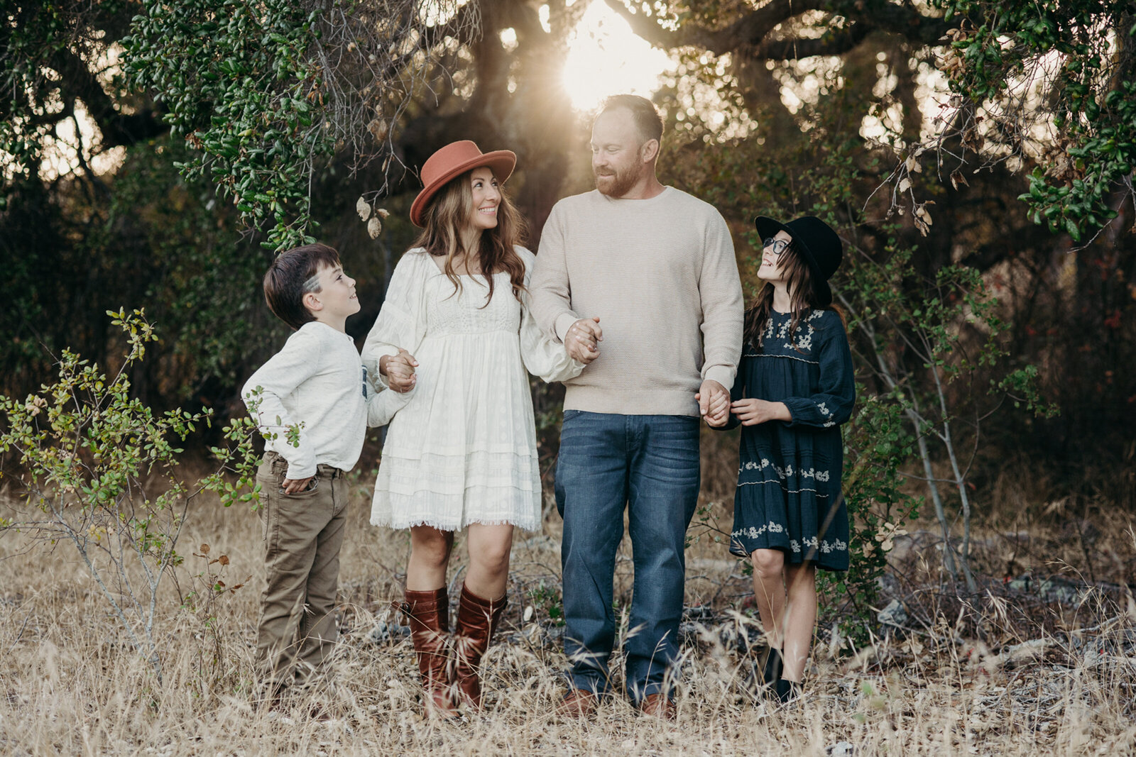 san-diego-family-lifestyle-beach-cactus-42