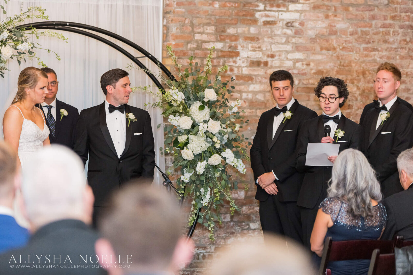 Wedding-at-The-Factory-on-Barclay-in-Milwaukee-0801