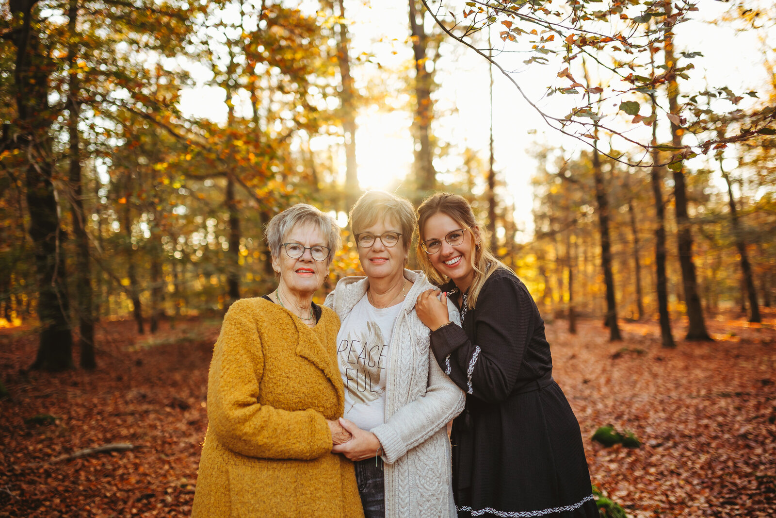 Oma&Desiree-LauraNieuwenhuisFotografie(59)
