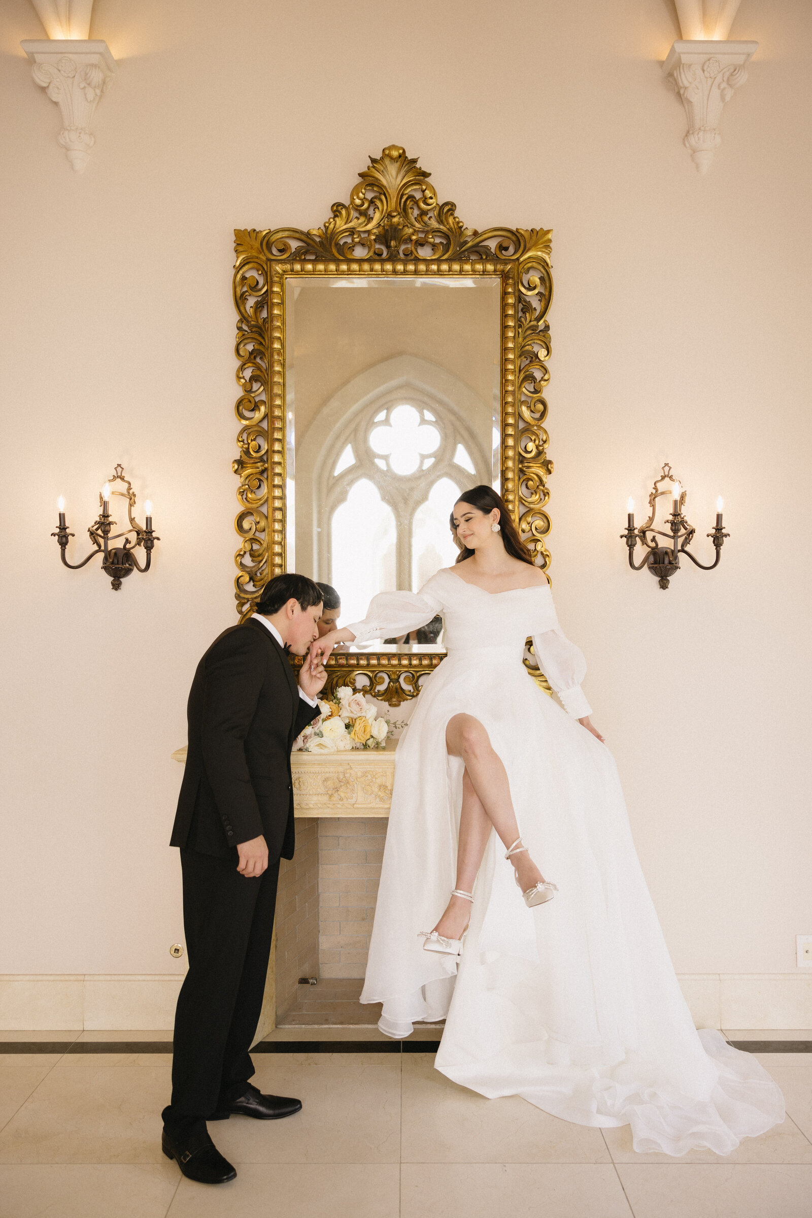 Chateau Nouvelle Houston Texas Wedding Venue Wedding Photographer Jess Golden -9