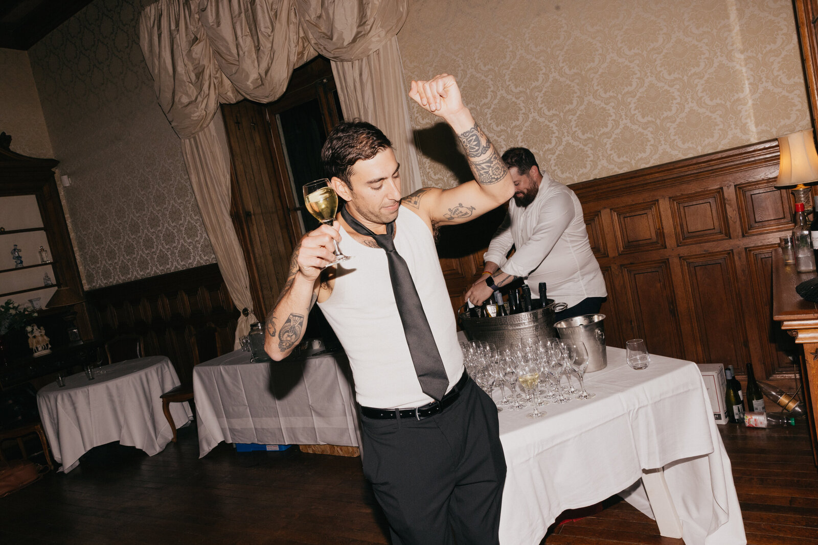 Film-Wedding-Photographer-Zara-Staples-Weddings481