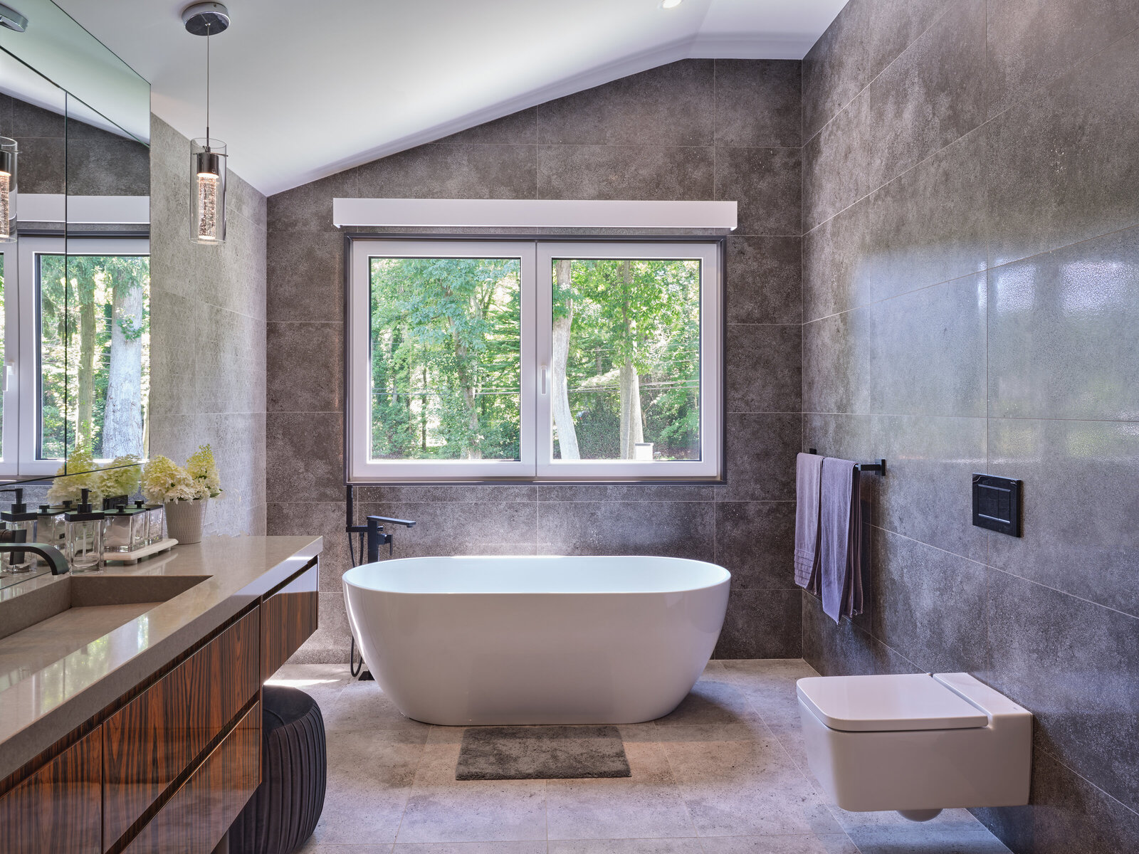 Brookville_NY_ID_Bathroom_2023