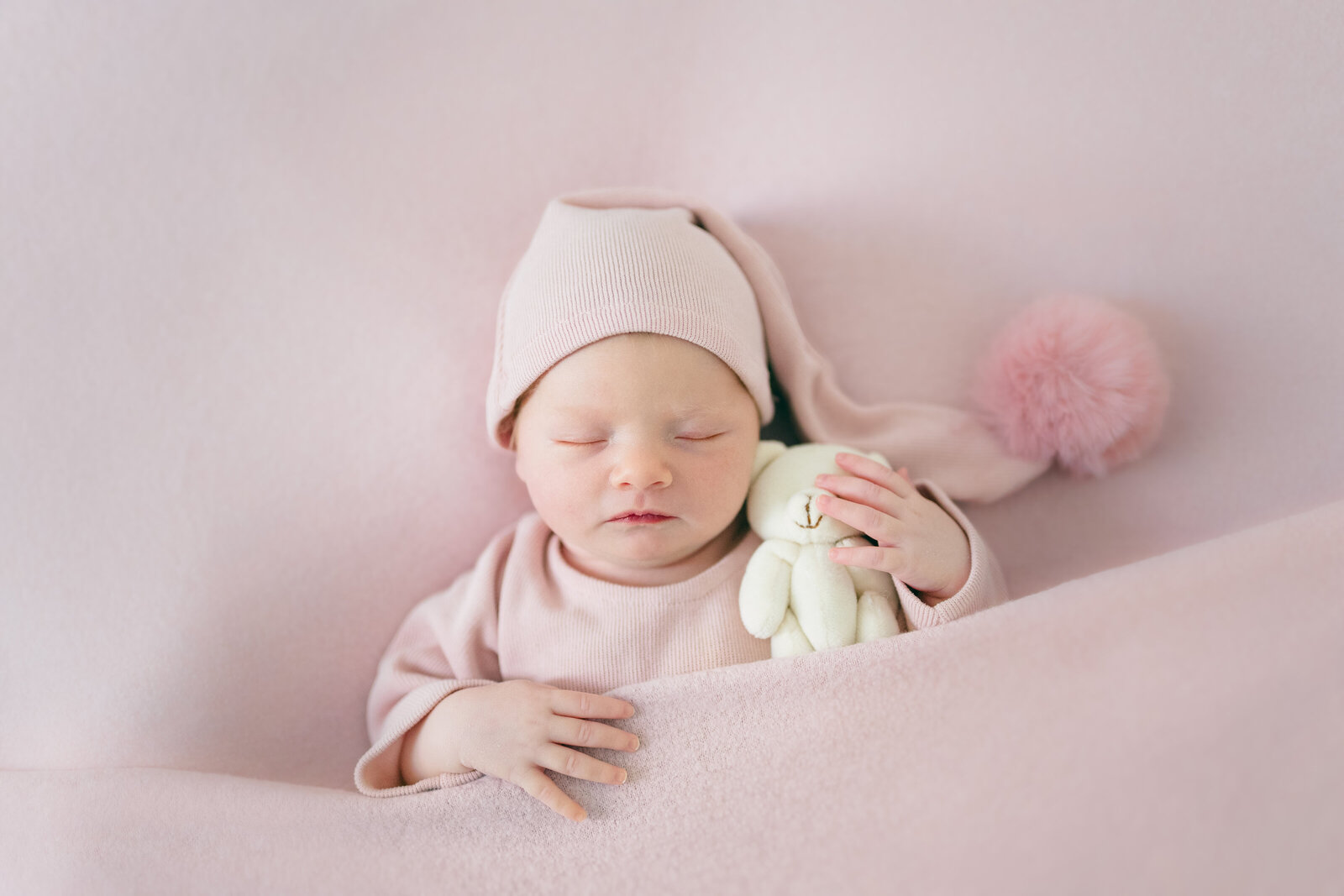 edmond oklahoma newborn photographer 