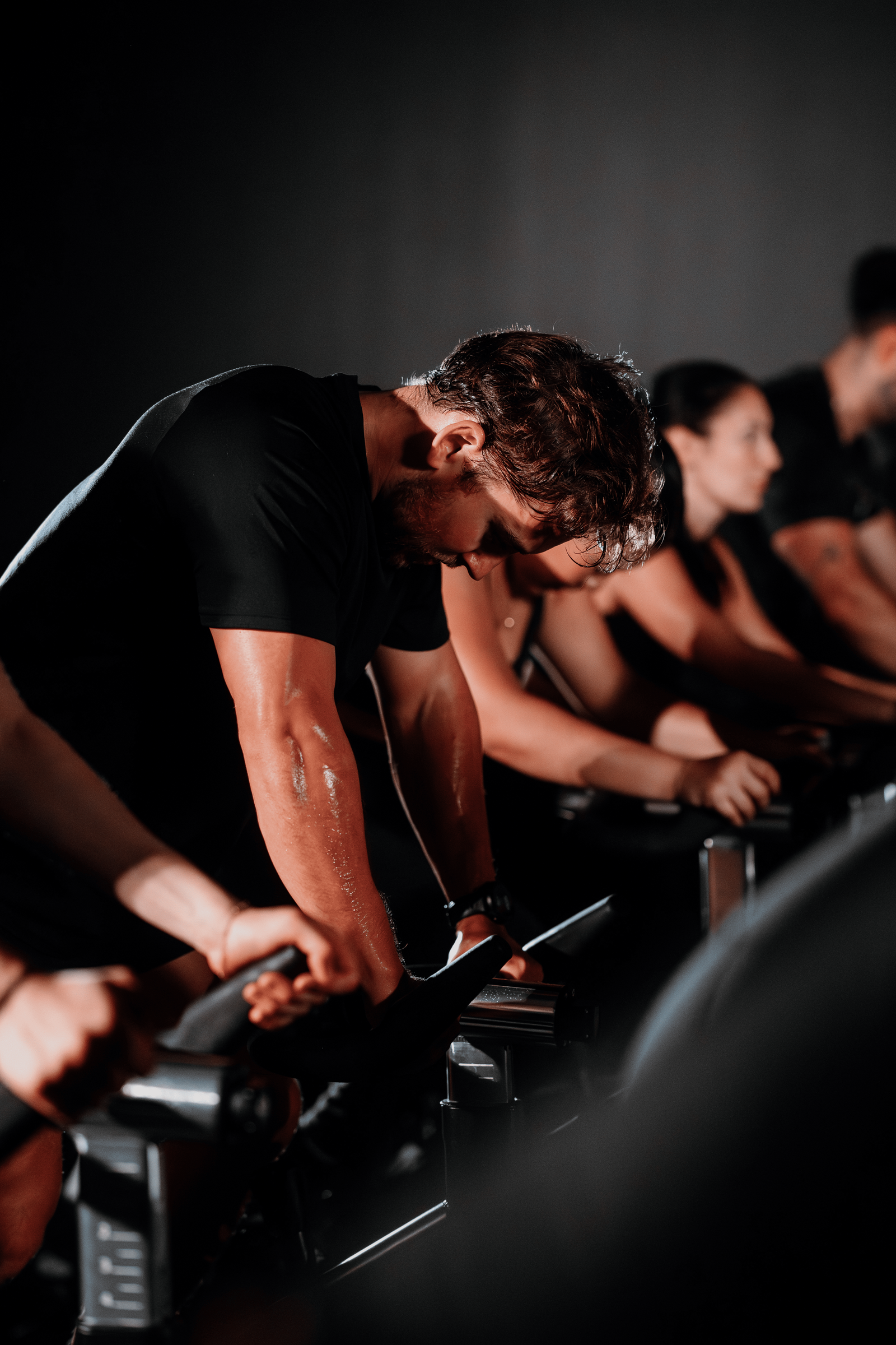 Découvrez l'expérience du studio de spinning Cycologie